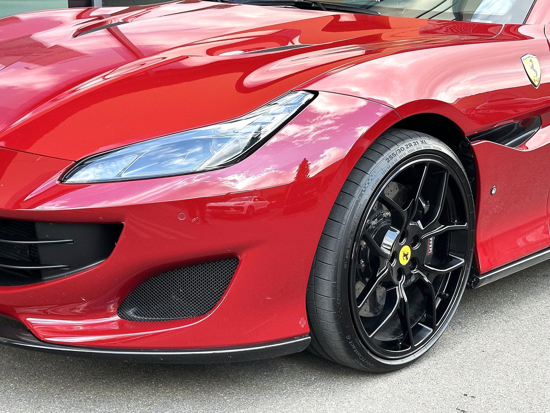 FERRARI Portofino 3.9 Turbo-showroom-element-3