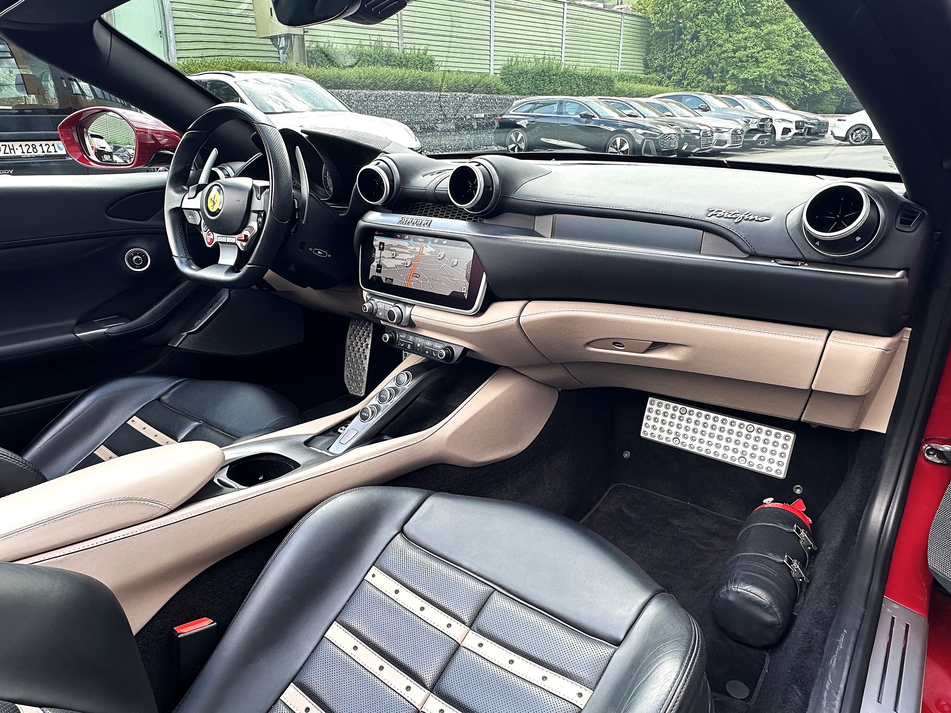 FERRARI Portofino 3.9 Turbo-image-17