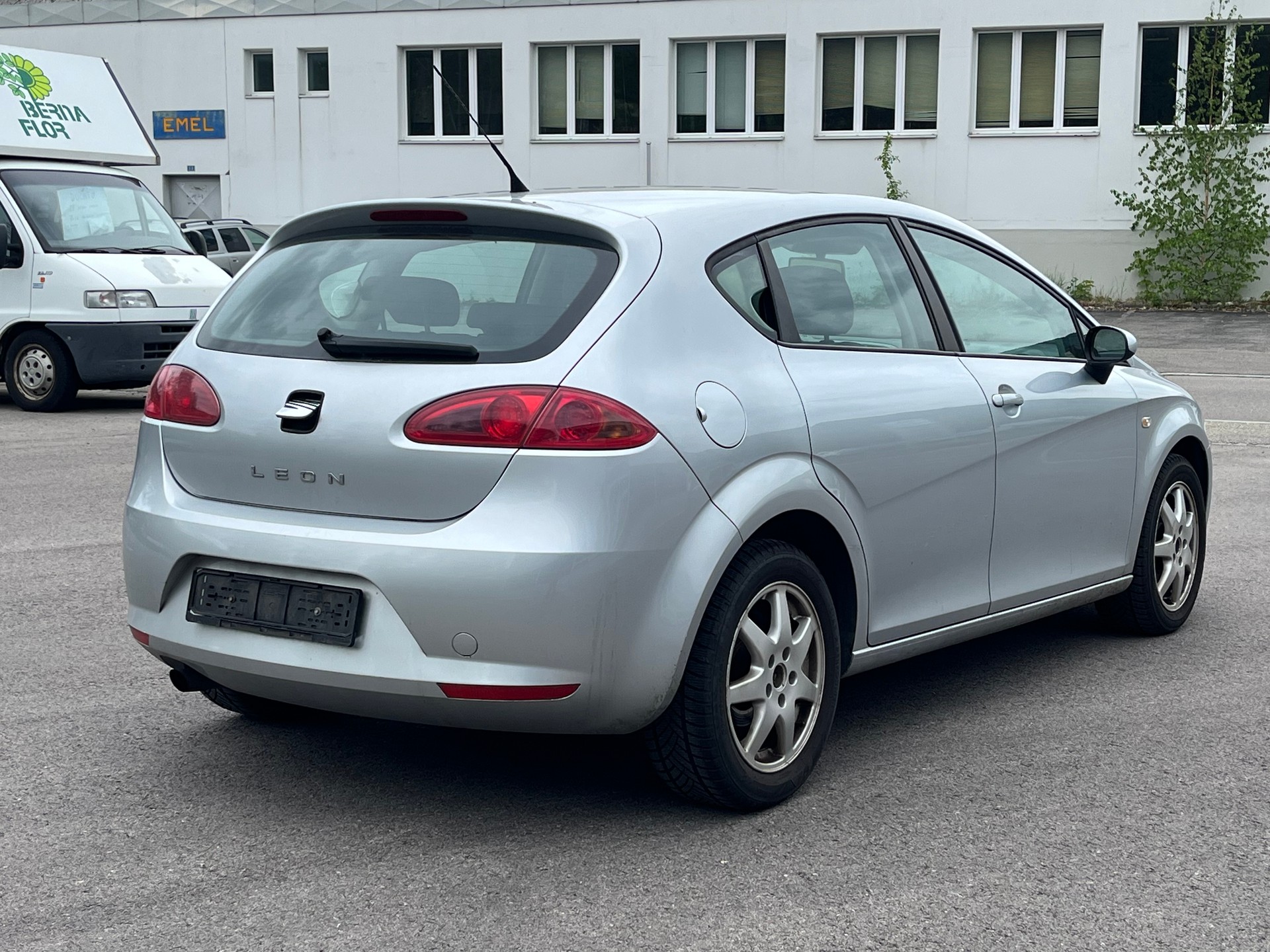 SEAT Leon 1.6 Stylance-image-3