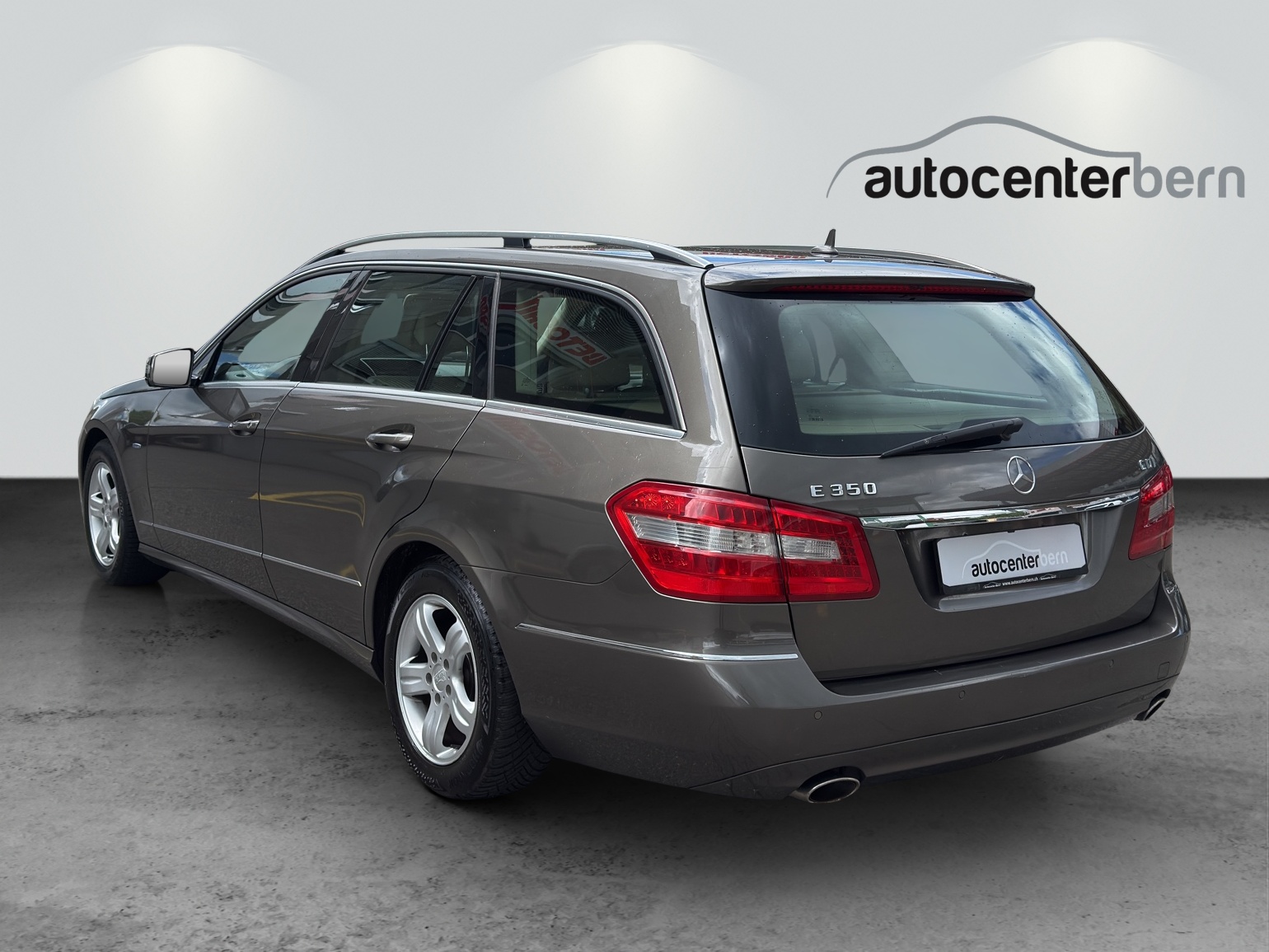 MERCEDES-BENZ E 350 CDI-image-4