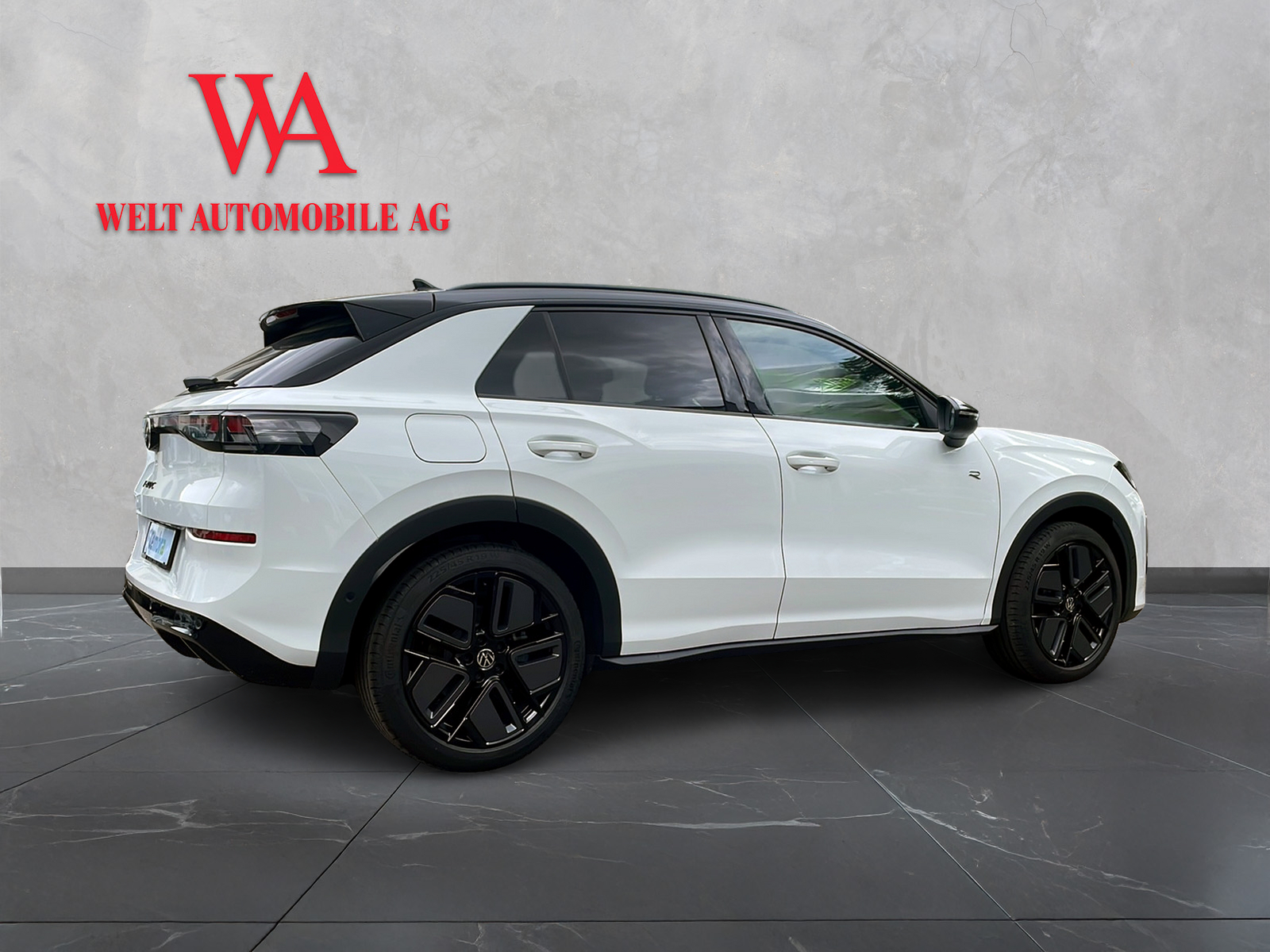 VW T-Roc 1.5 eTSI mHEV R-Line DSG-showroom-element-2