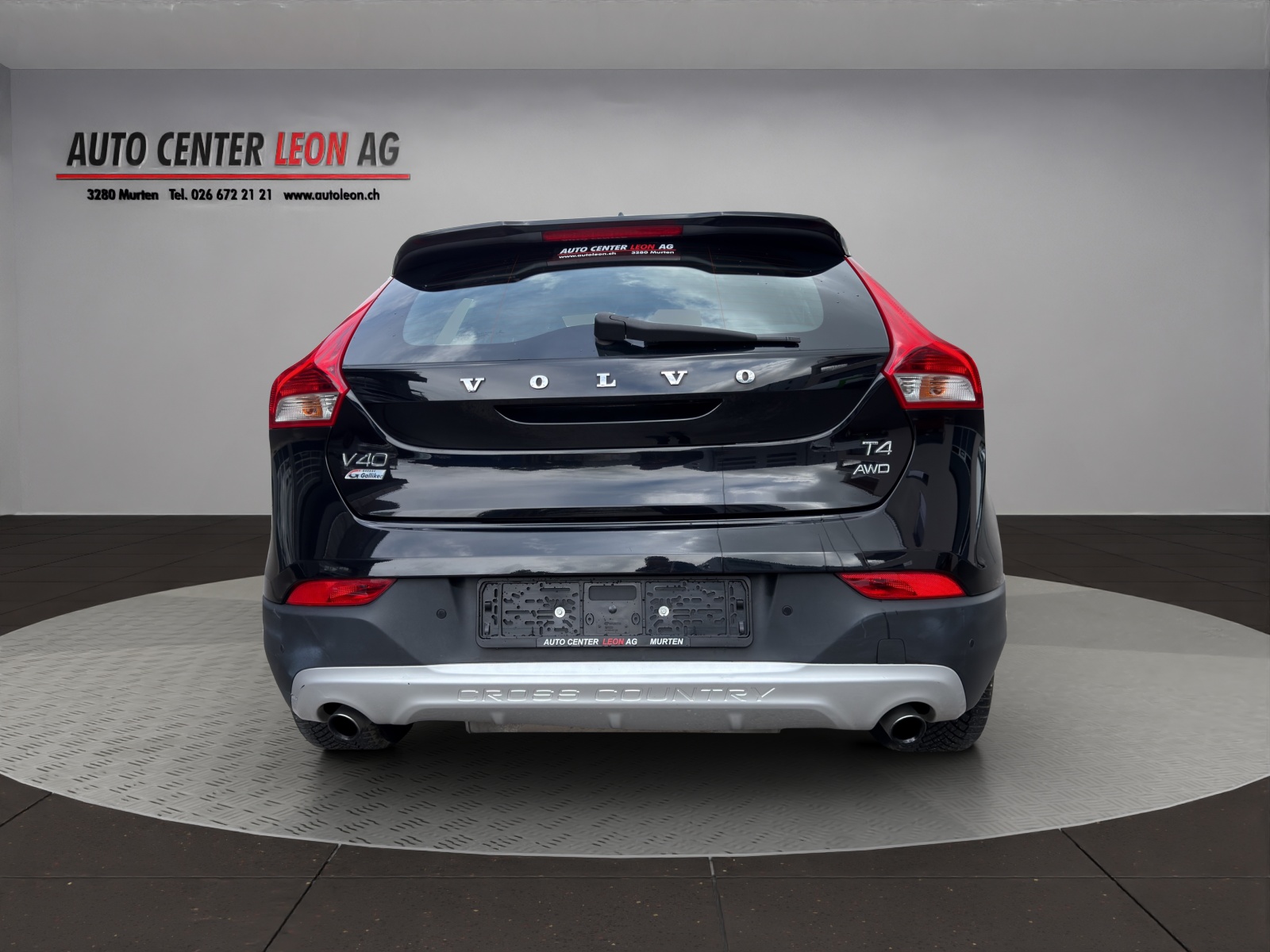 VOLVO V40 Cross Country T4 2.0 AWD Ocean Race Geartronic-image-4