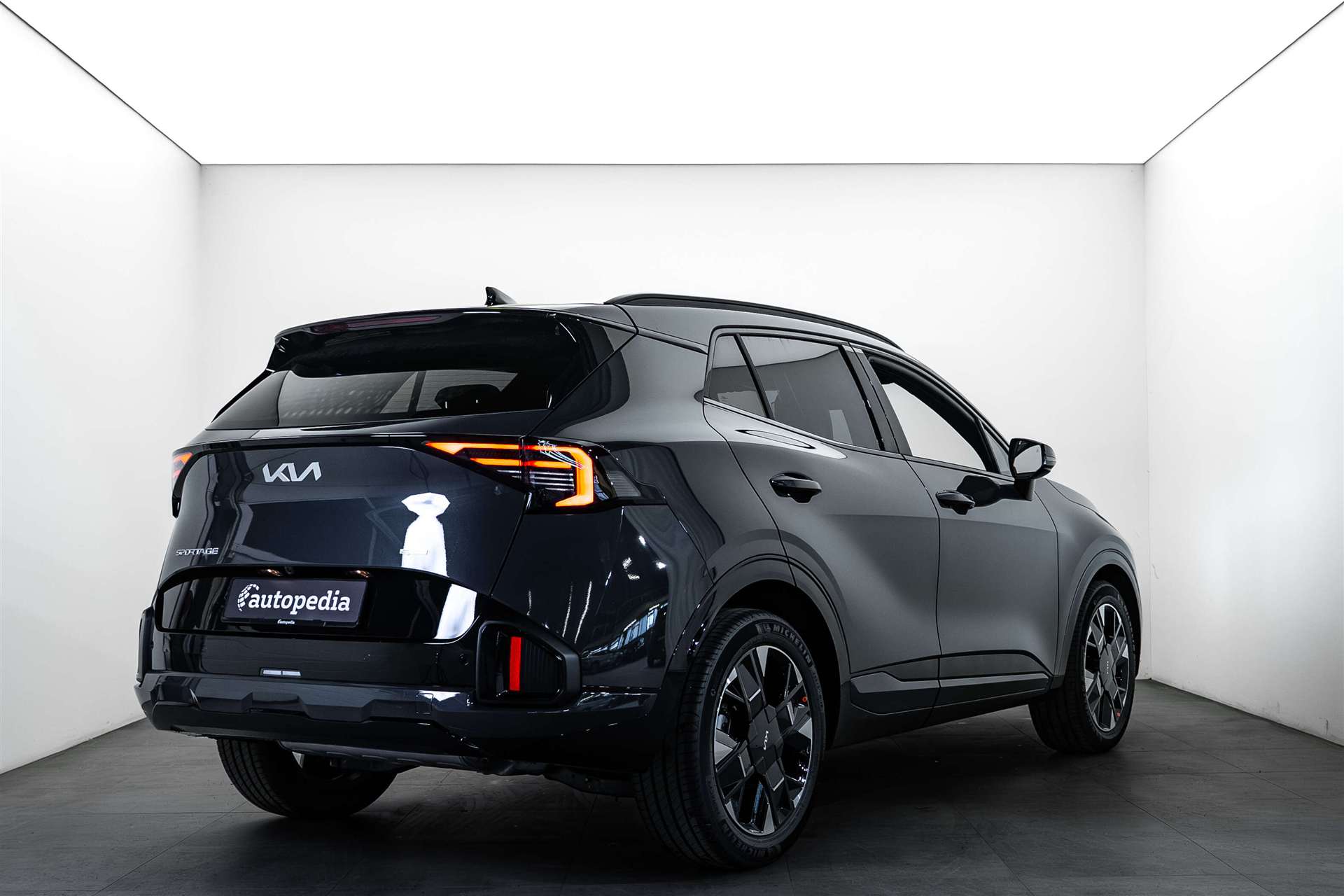 KIA Sportage 1.6T-GDi HEV GT-Line 239PS 4x4 Automat NEUES MODELL-showroom-element-2