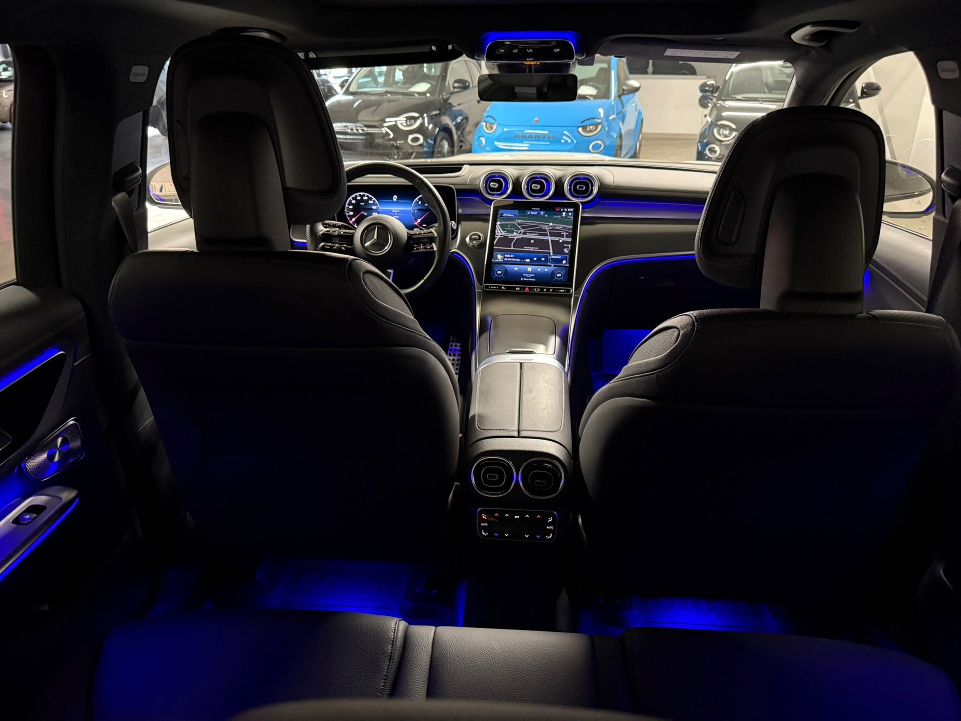 MERCEDES-BENZ GLC 220 d 4Matic 9G-Tronic-image-10