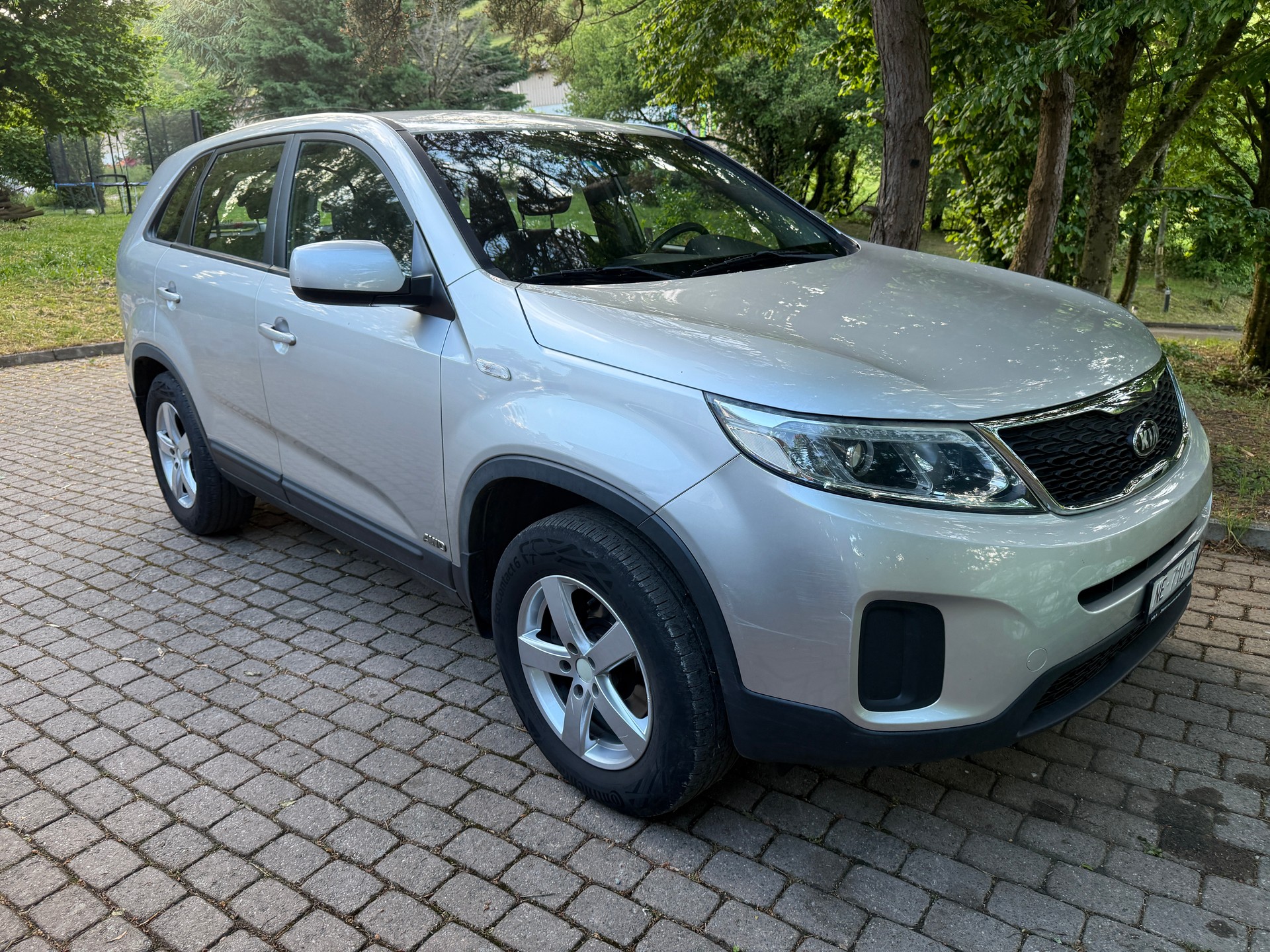 KIA Sorento 2.2 CRDI Trend Automatic-image-1