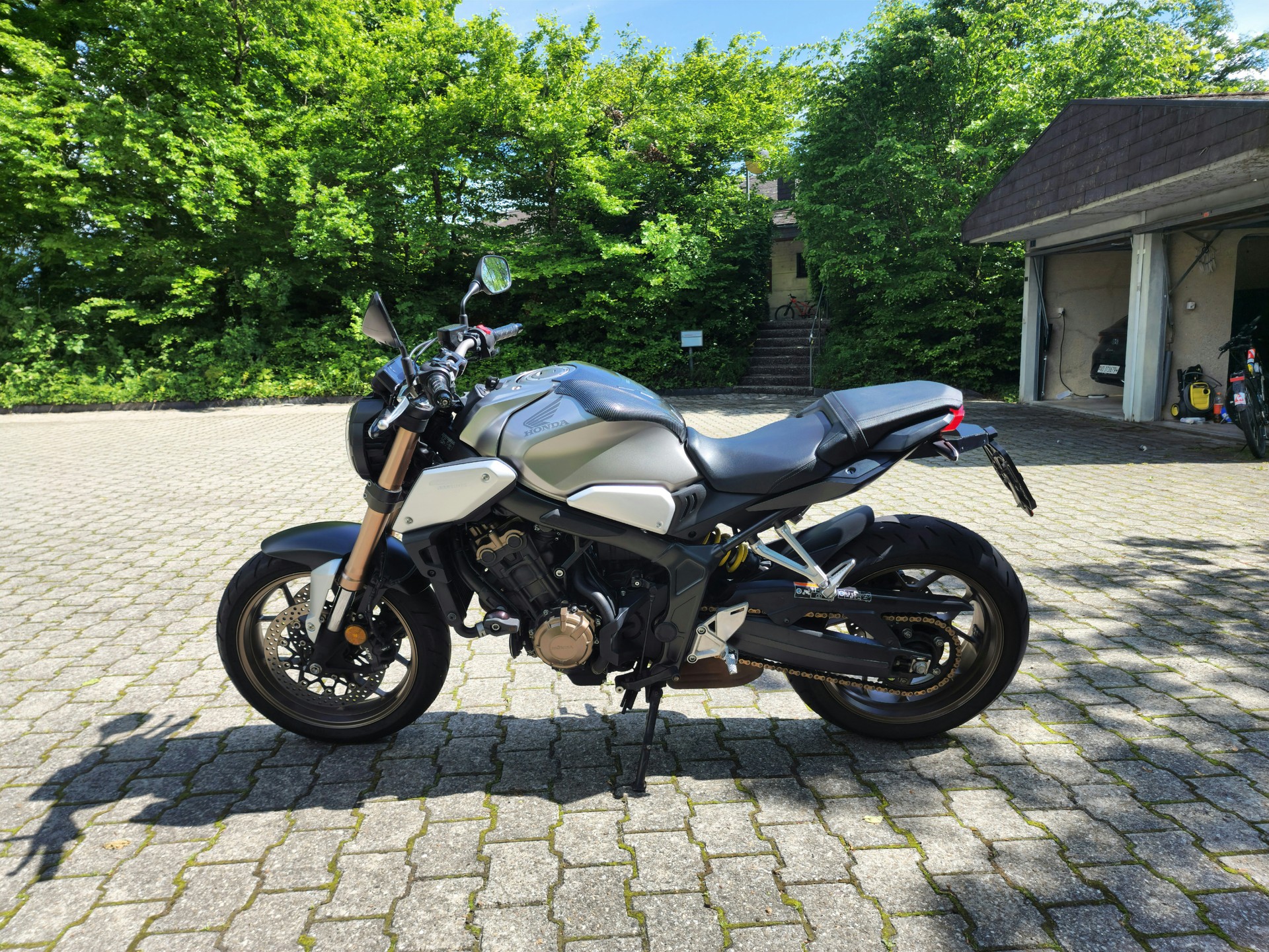 HONDA CB 650 R ABS (35kW)-image-1