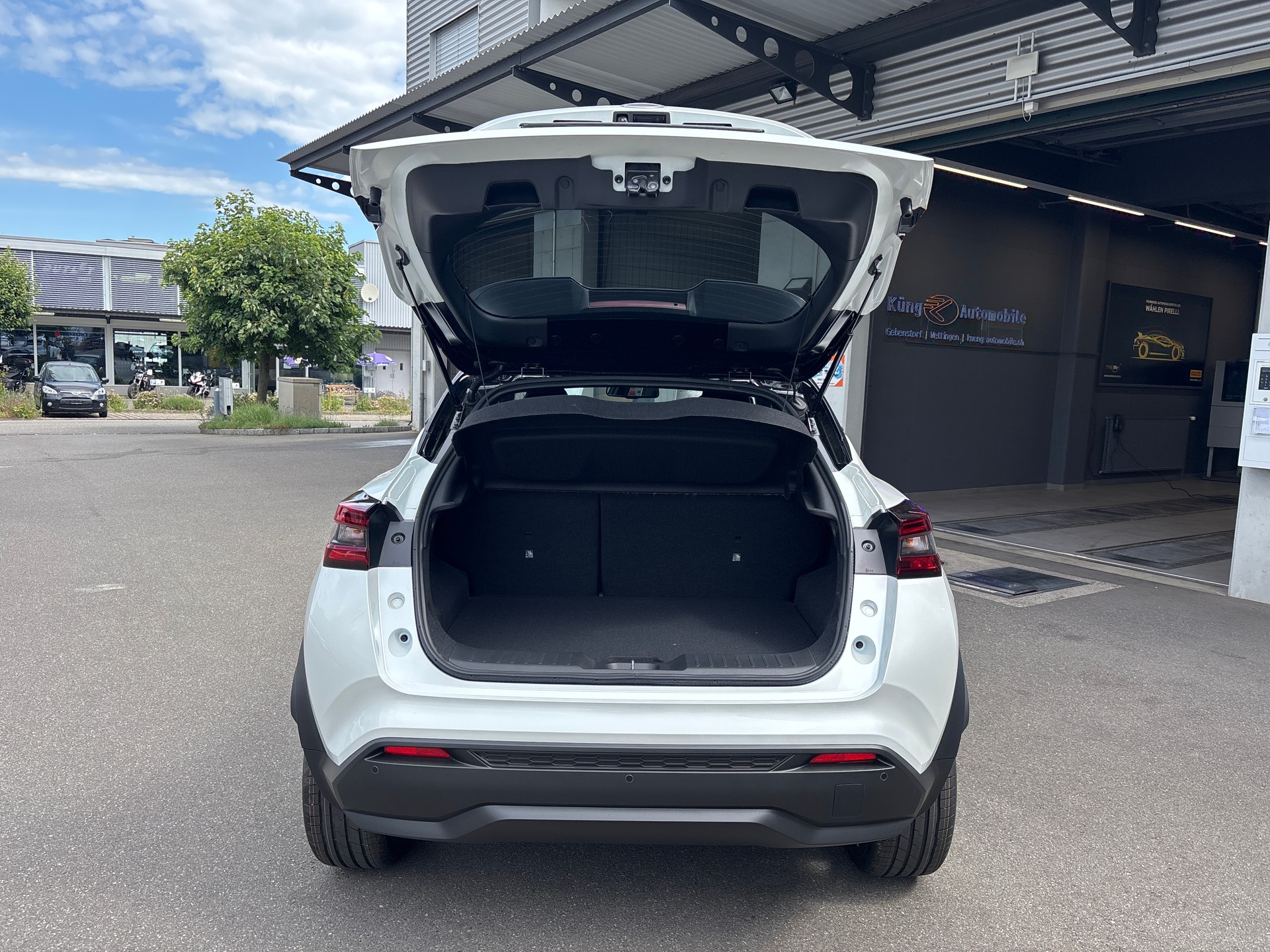 NISSAN Juke 1.0 DIG-T Tekna DCT-image-14