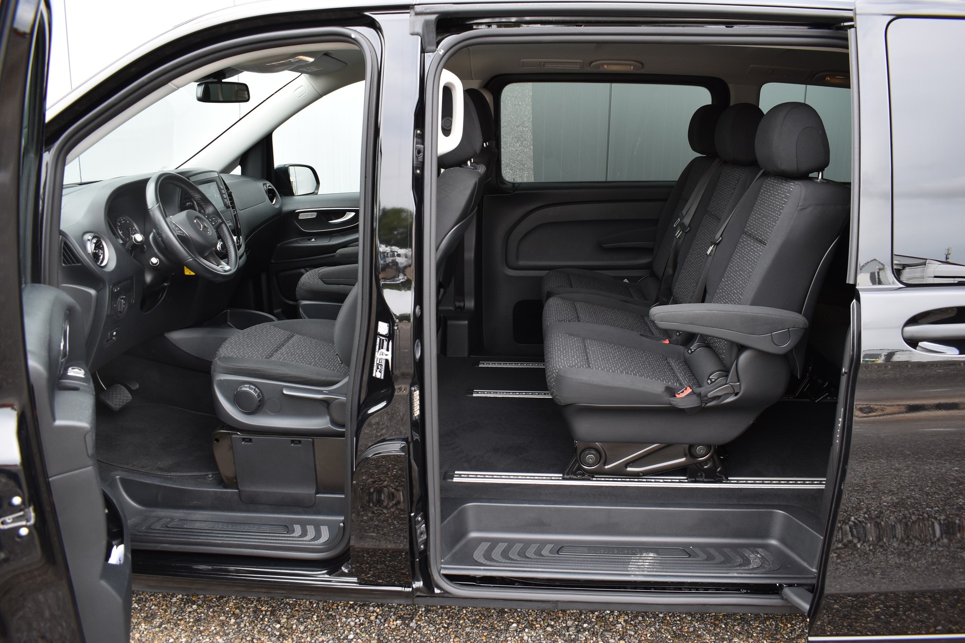 MERCEDES-BENZ Vito 116 CDI L 4x4 Tourer Select-image-14