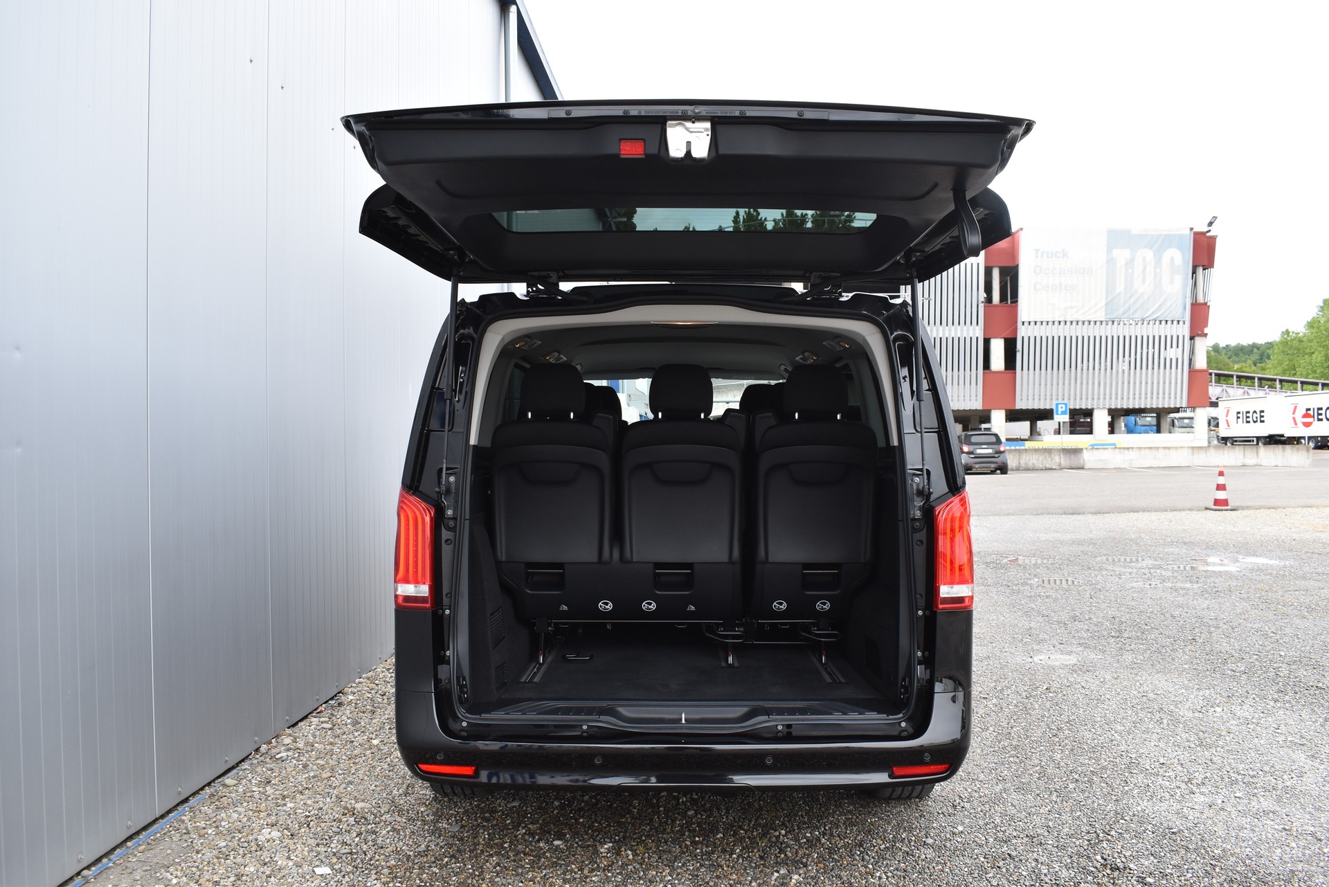 MERCEDES-BENZ Vito 116 CDI L 4x4 Tourer Select-image-11