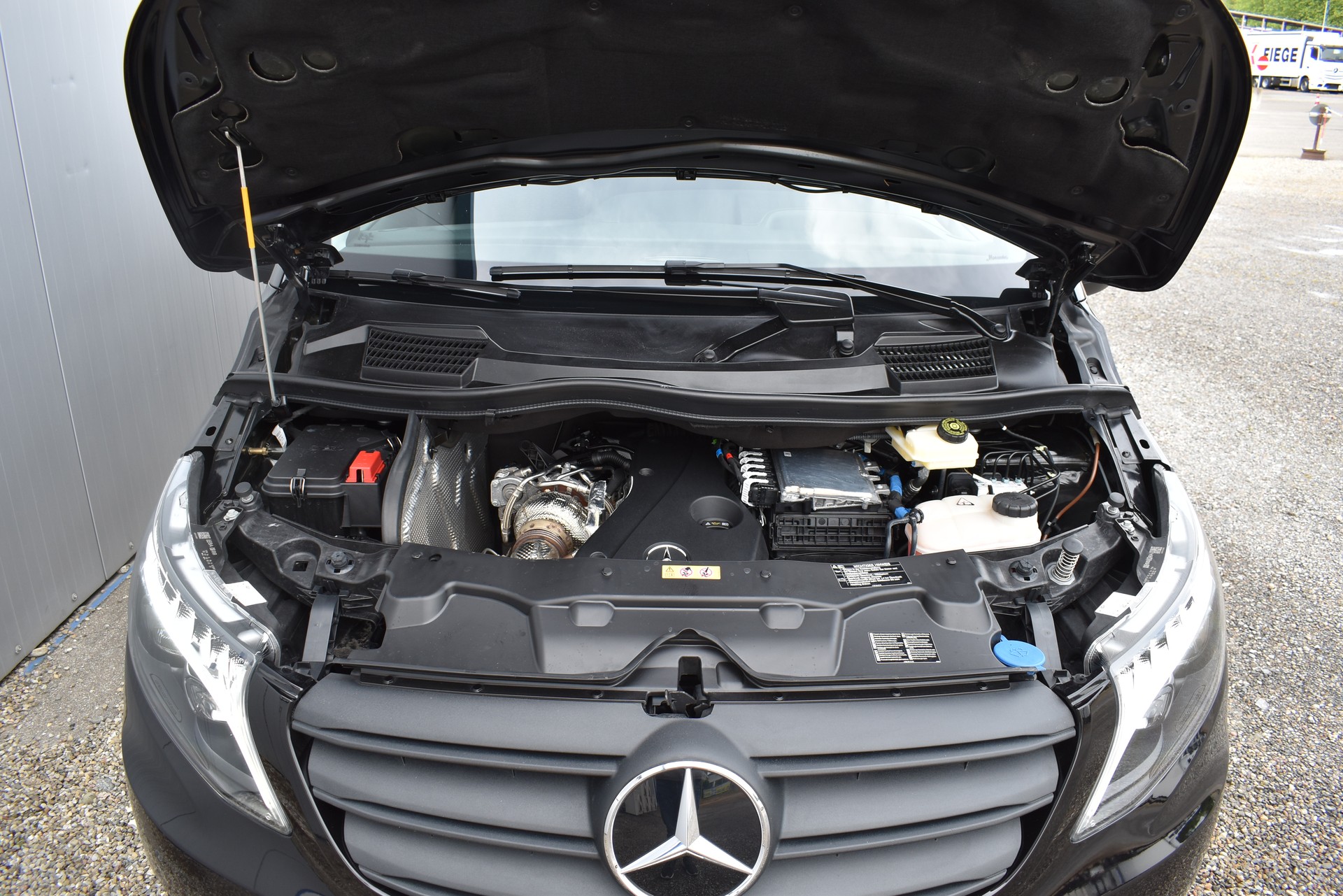 MERCEDES-BENZ Vito 116 CDI L 4x4 Tourer Select-image-8