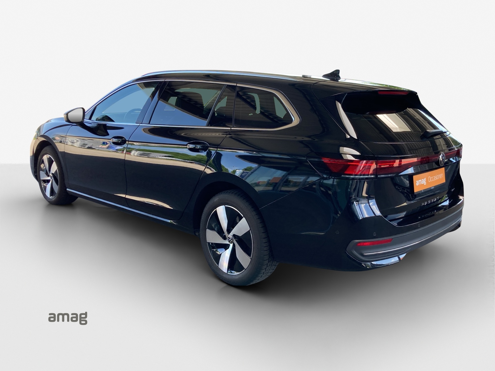 VW Passat Variant 2.0 TDI evo Business 4 Motion DSG-showroom-element-2