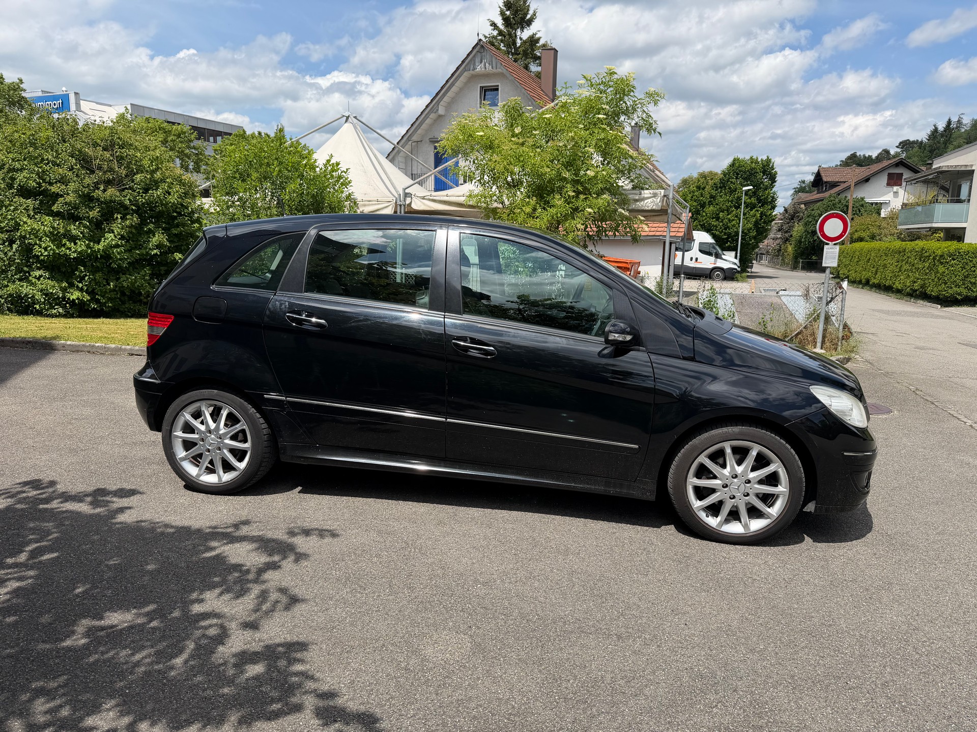 MERCEDES-BENZ B 200-image-2
