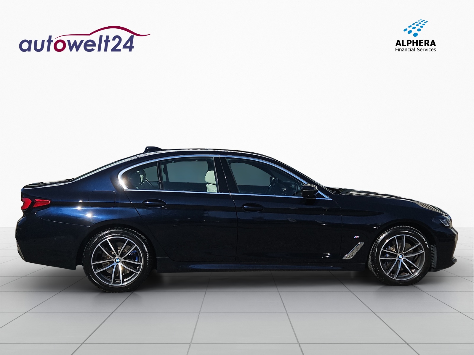 BMW 530i xDrive 48V M Sport Steptronic-showroom-element-3