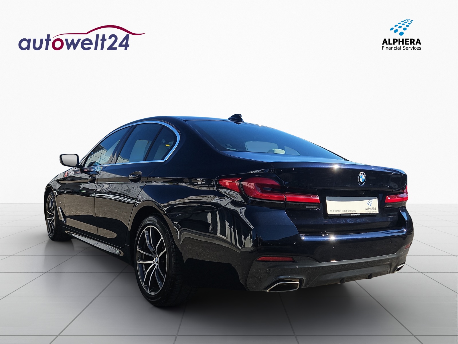 BMW 530i xDrive 48V M Sport Steptronic-image-6