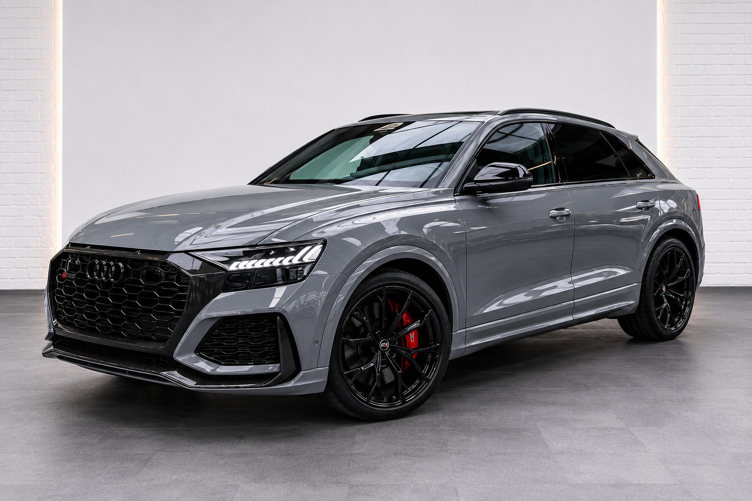 AUDI 4.0 V8 TFSI quattro T-Tronic