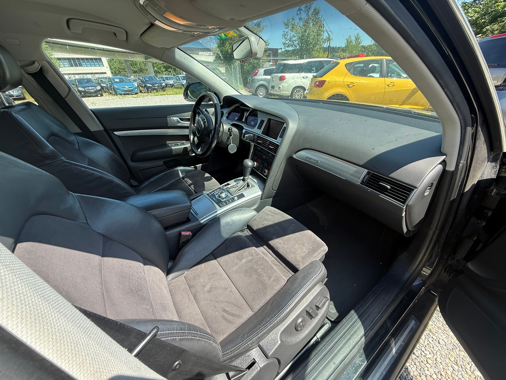 AUDI A6 Avant 2.7 V6 TDI quattro tiptronic-image-11