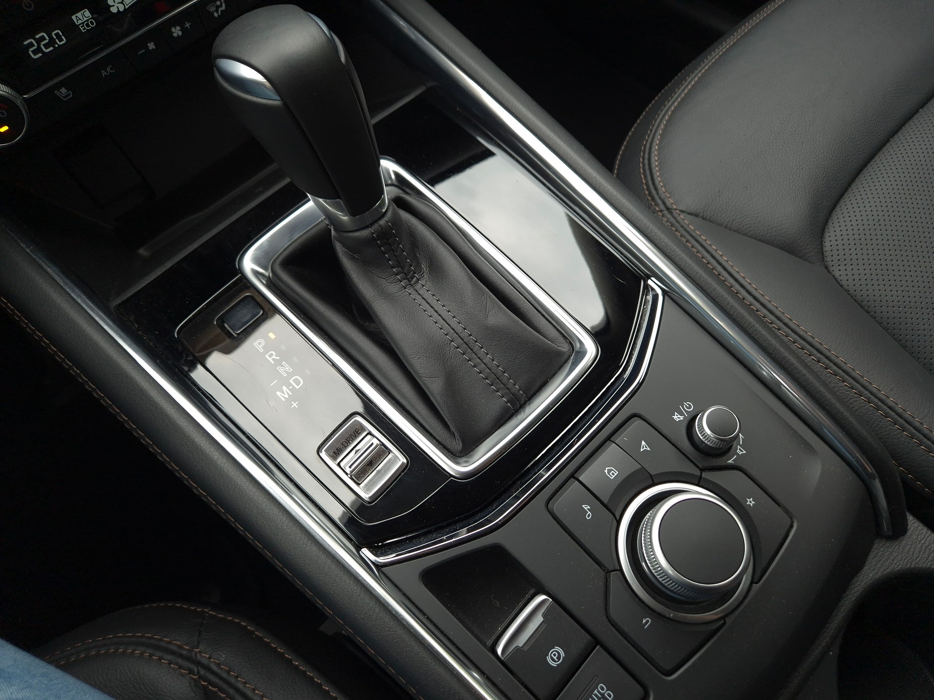 MAZDA CX-5 SKYACTIV-G 194 Revolution AWD Automat-image-21