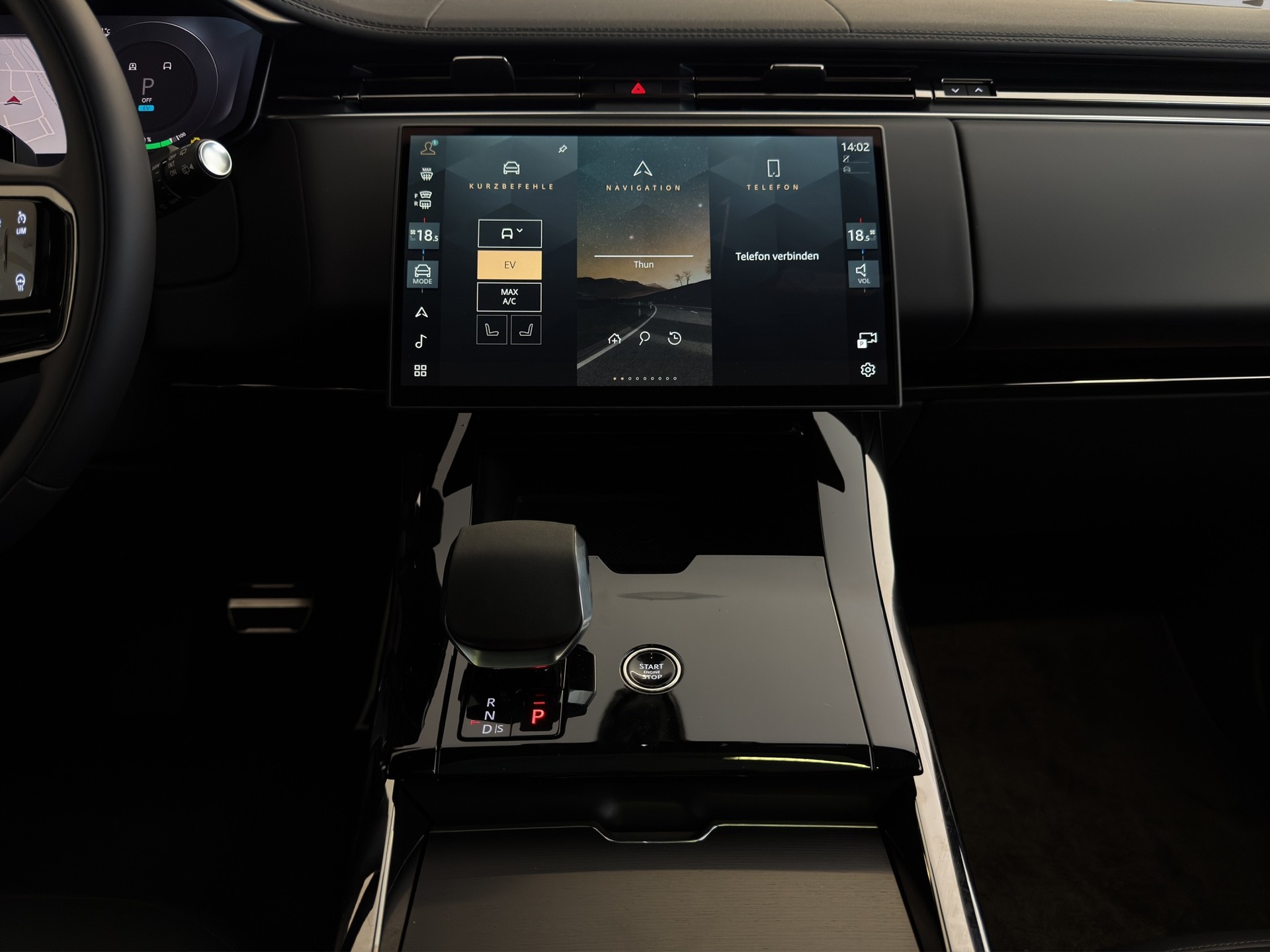 LAND ROVER Range Rover Sport 3.0 I6 P460e SE Dynamic-image-6
