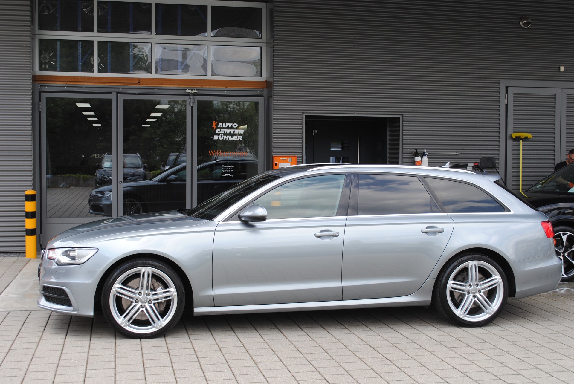 AUDI A6 Avant 3.0 TFSI V6 quattro S-tronic-showroom-element-2