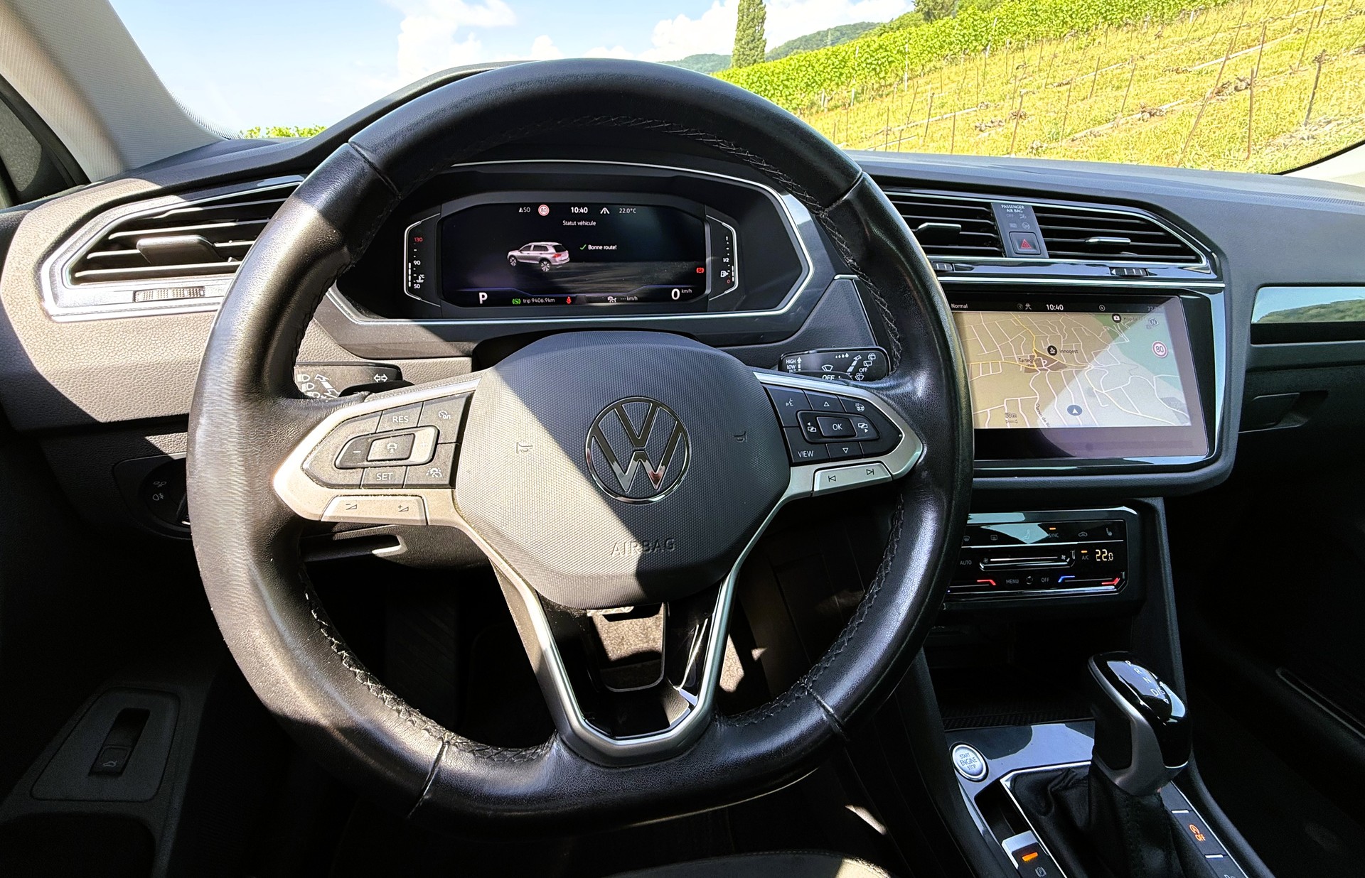VW Tiguan 2.0 TDI SCR Elegance 4Motion DSG-image-14