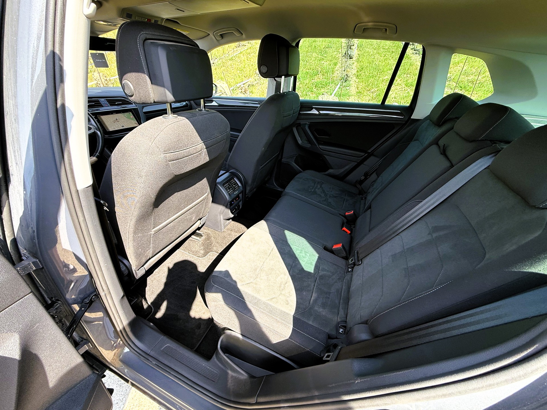 VW Tiguan 2.0 TDI SCR Elegance 4Motion DSG-image-16