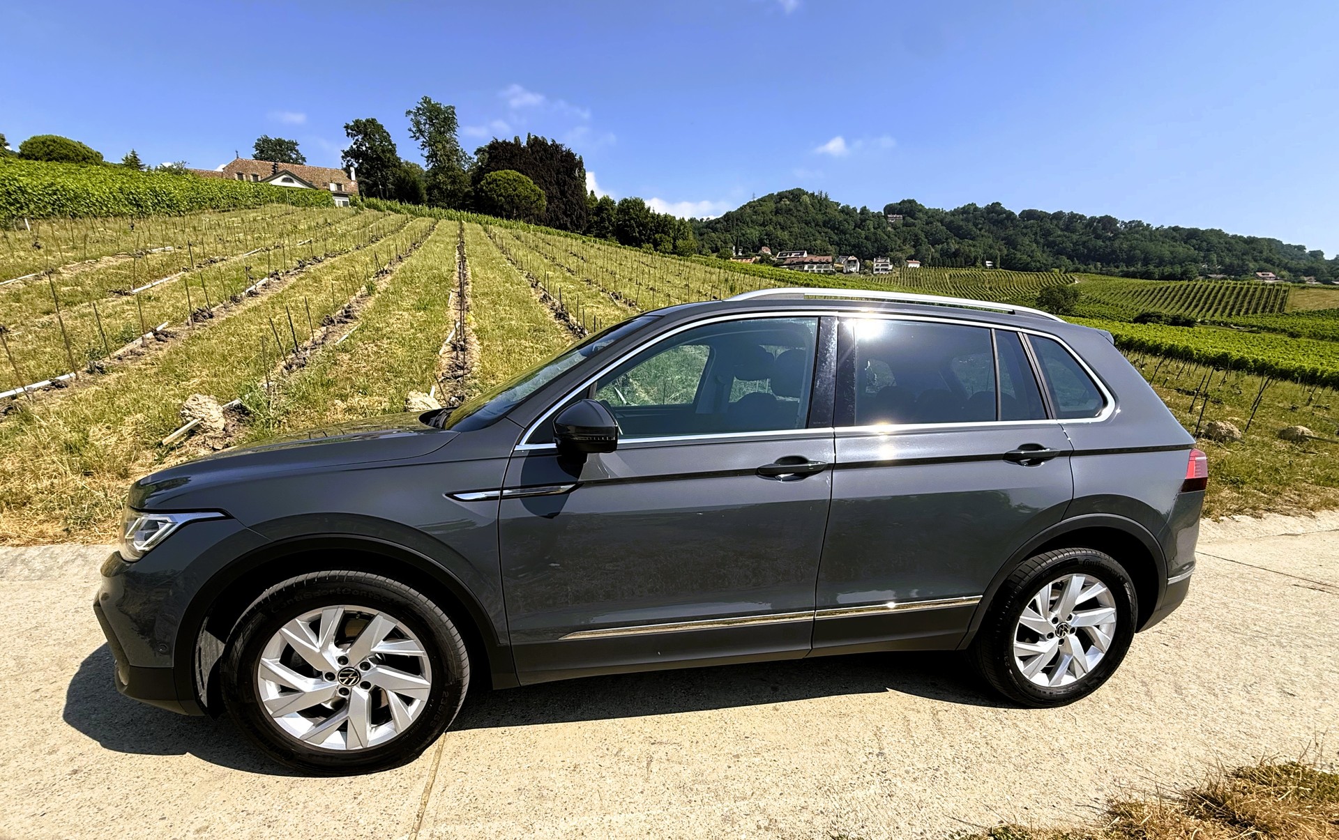 VW Tiguan 2.0 TDI SCR Elegance 4Motion DSG-showroom-element-2