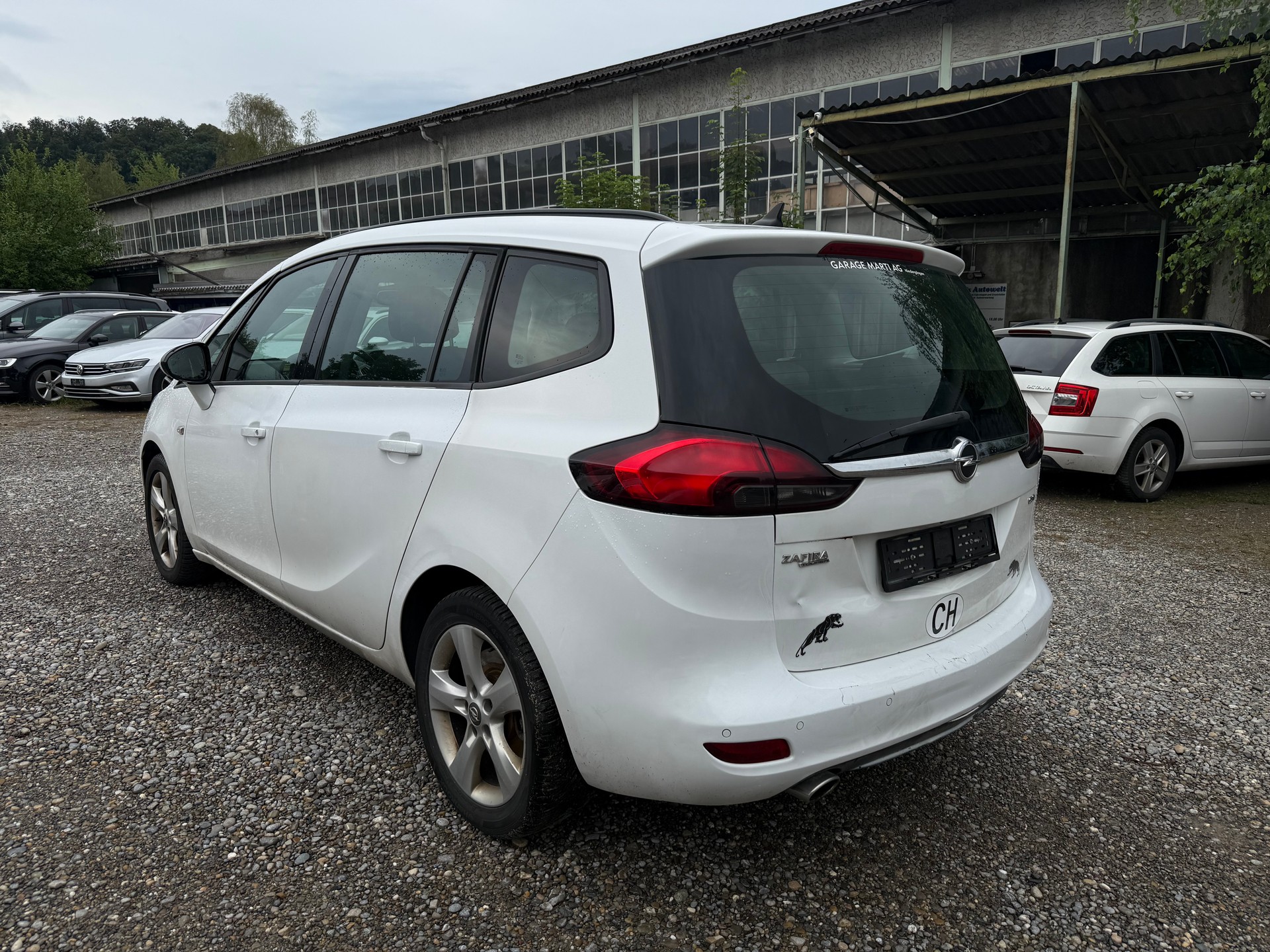 OPEL Zafira Tourer 2.0 CDTi Cosmo Automatic-image-3