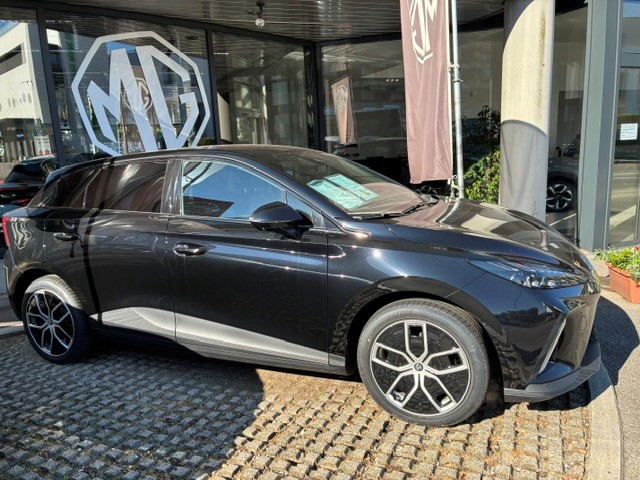 MG Luxury