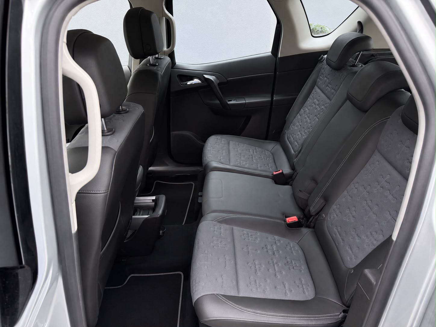 OPEL Meriva 1.4 Turbo Automatic-image-13
