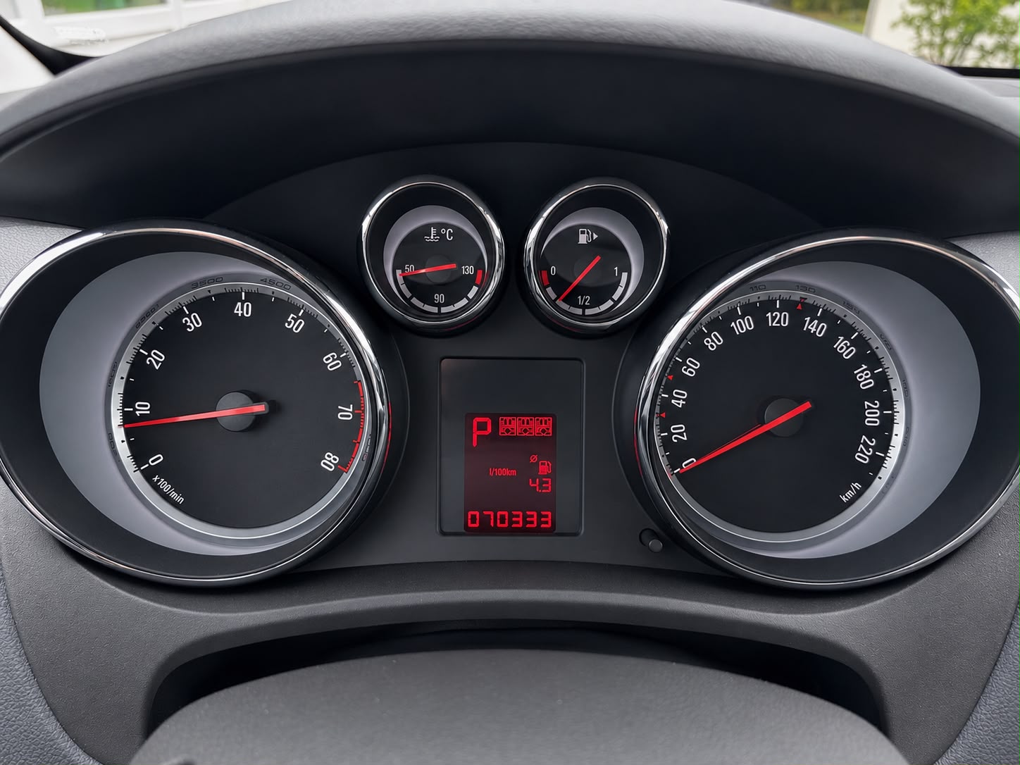 OPEL Meriva 1.4 Turbo Automatic-image-9