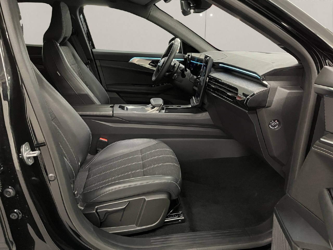 RENAULT Austral 1.2 E-Tech techno-image-5