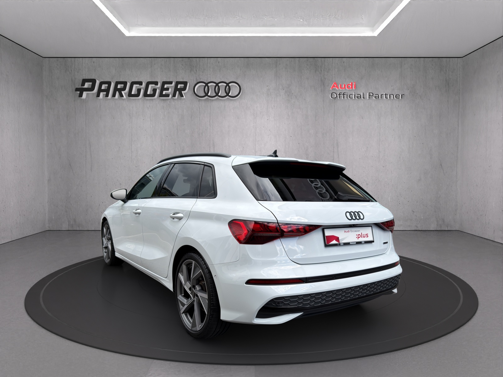 AUDI A3 Sportback TFSI 150 kW quattro advanced S tronic-image-4
