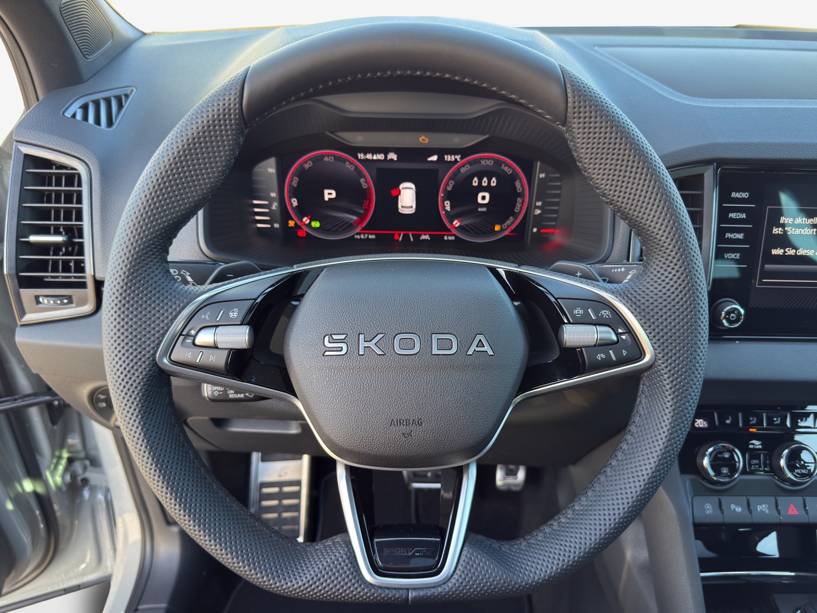 SKODA Karoq SL 2.0TSI 190PS 7DSG 4X4-image-8