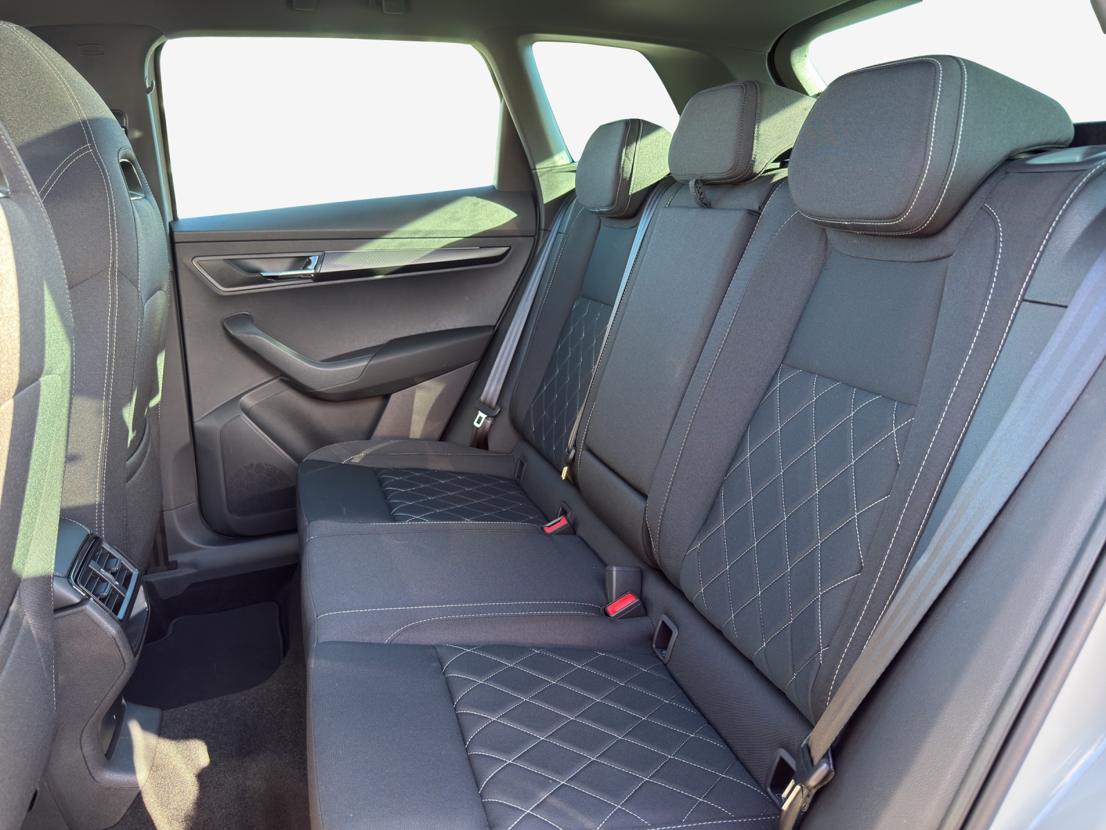 SKODA Karoq SL 2.0TSI 190PS 7DSG 4X4-image-11