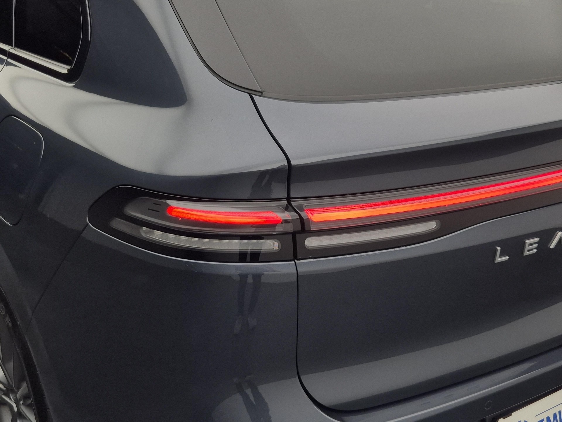 LEAPMOTOR C10 Design AWD-image-15