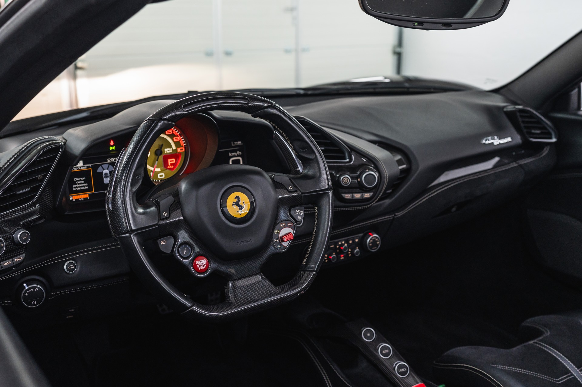 FERRARI 488 Spider 3.9 V8-image-11