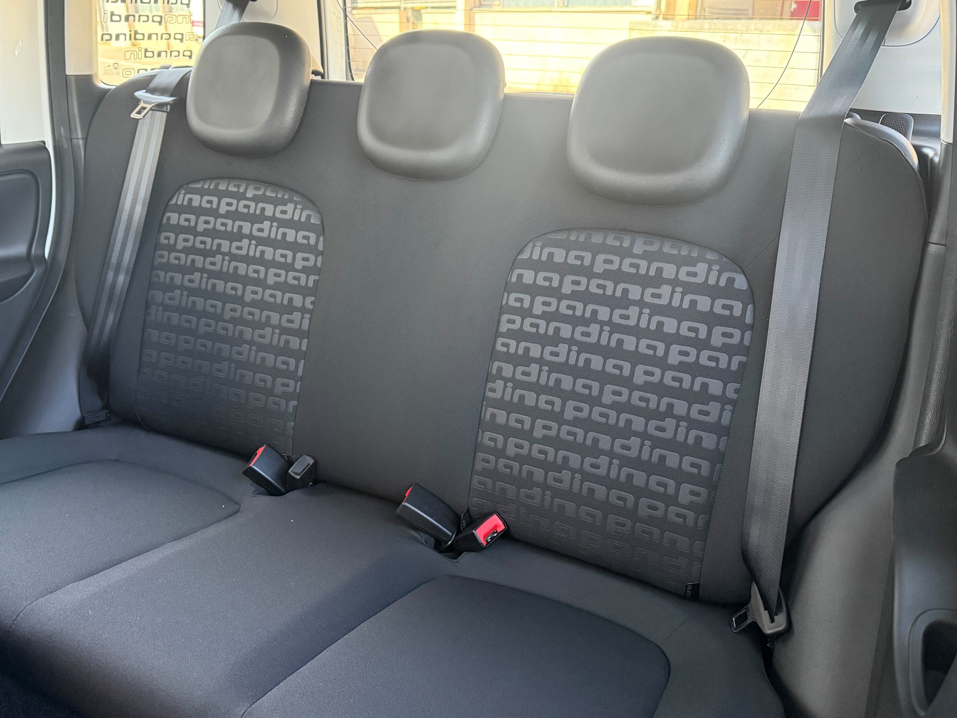 FIAT Pandina 1.0 MHEV Cross-image-6