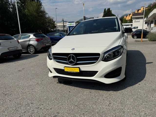 MERCEDES-BENZ B 200 CDI Style 4Matic 7G-DCT