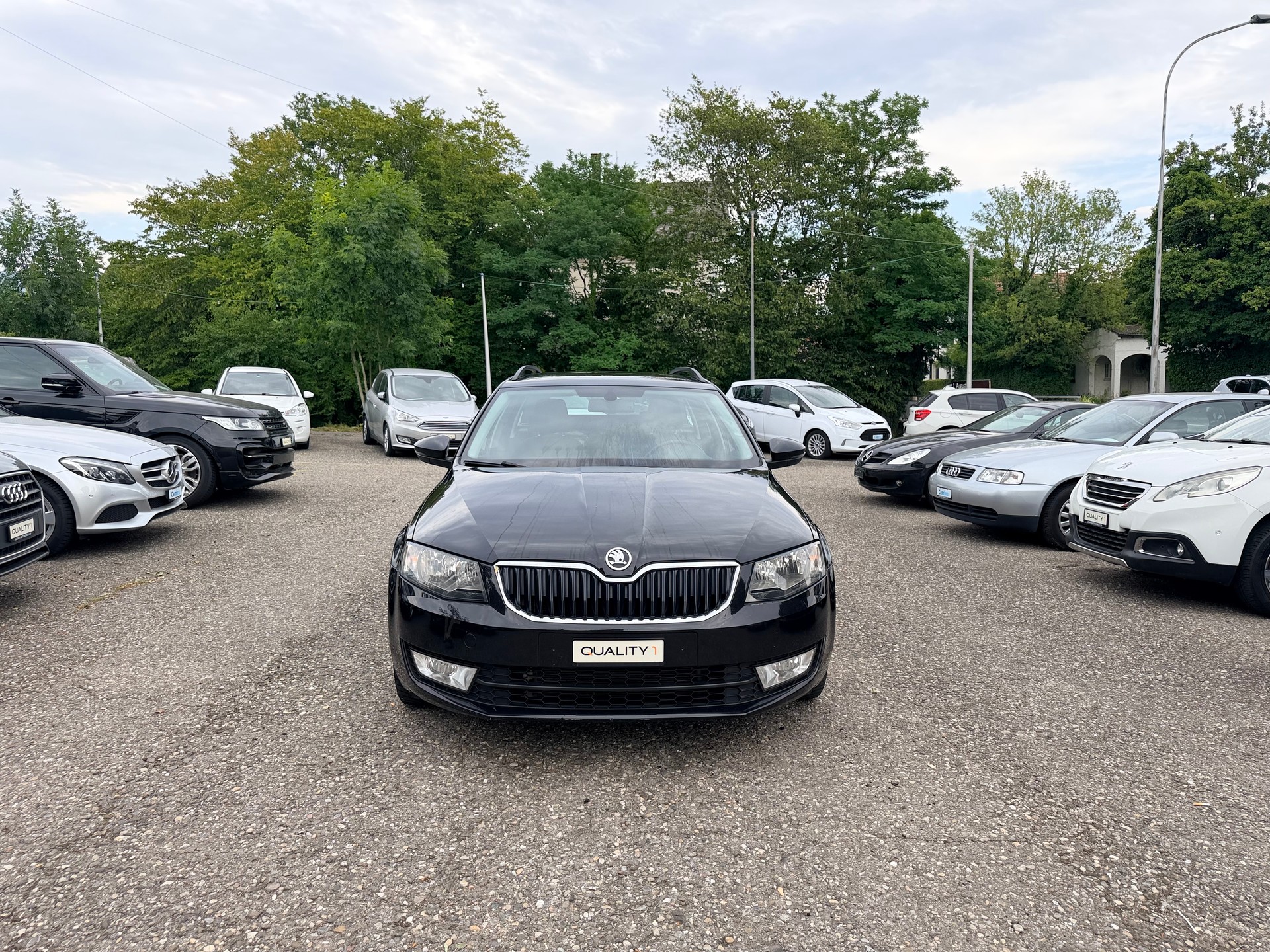 SKODA Octavia Combi 2.0 TDI Swiss Edition 4x4 DSG-showroom-element-1