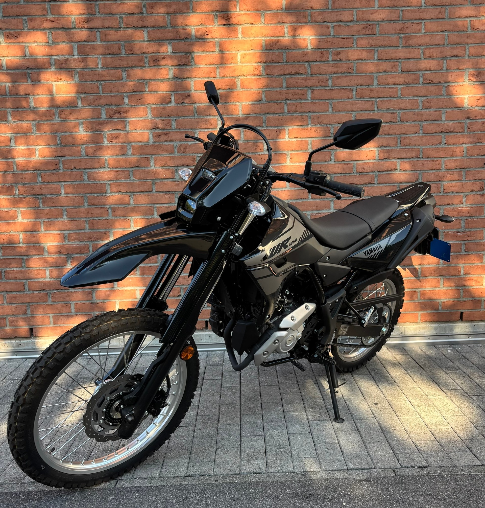 YAMAHA WR 125-image-3
