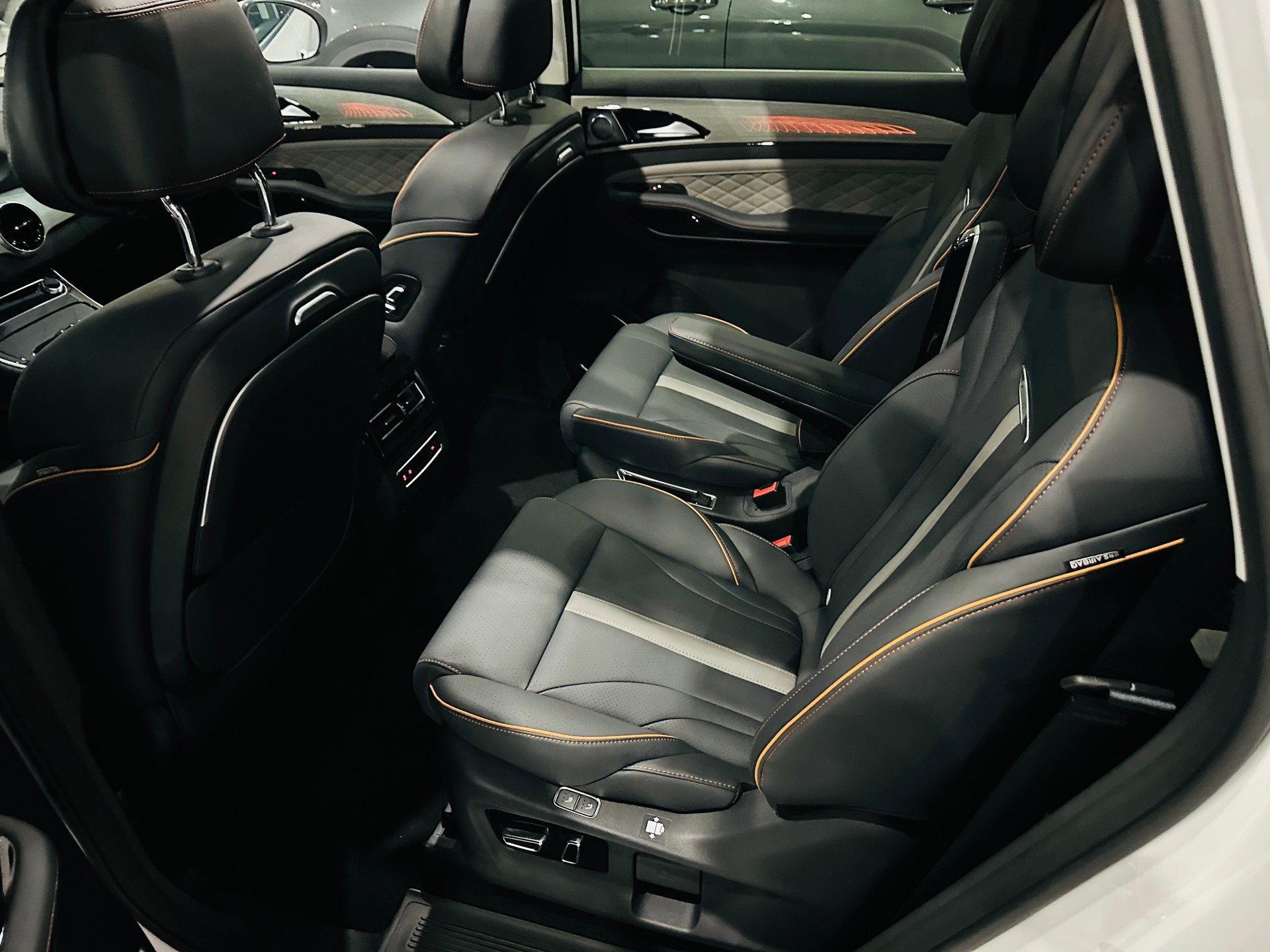 CIRELLI 7 Black PHEV-image-2