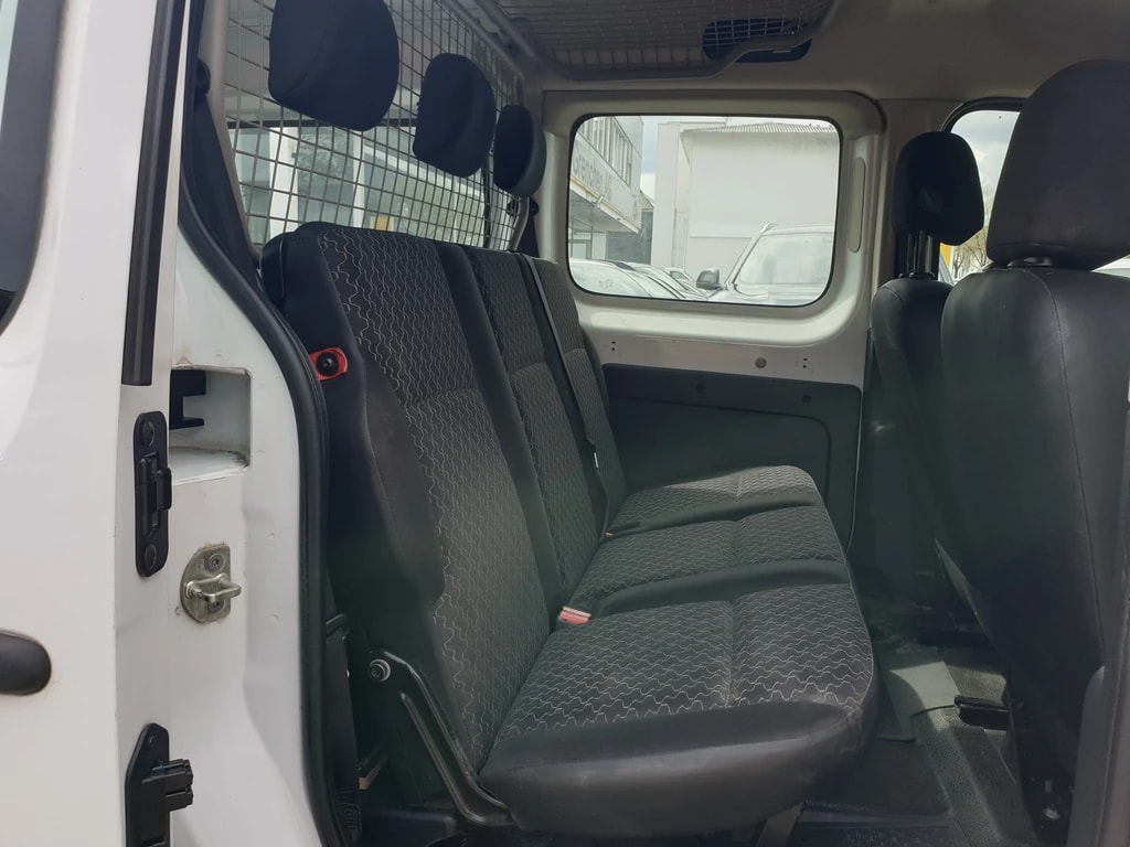 RENAULT Kangoo Maxi dCi 110 ENERGY Business 5 Pl. / 5 pl. ** Klimaanlage ** PDC Hinten ** 5-Plätzer ** Frisch Ab MFK & Service **-image-9
