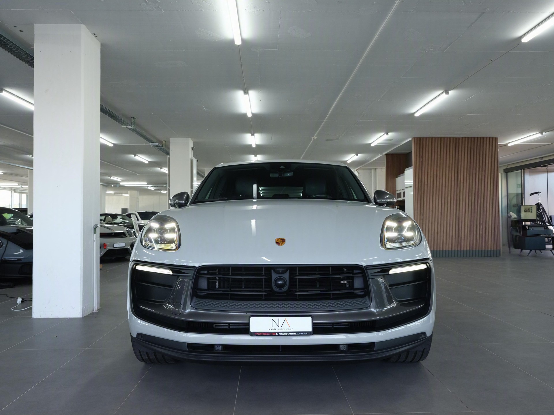 PORSCHE Macan PDK *Porsche Aproved* *Sportabgassanlage* *Sport Chrono*-image-10