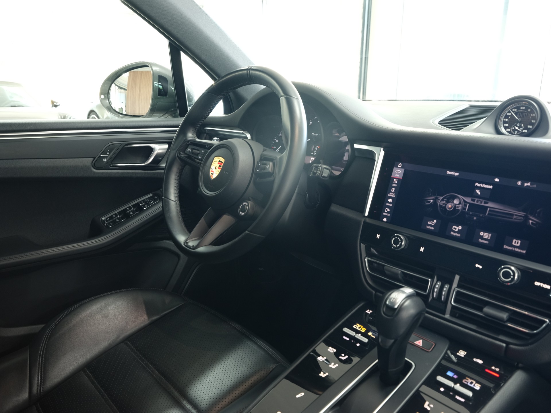 PORSCHE Macan PDK *Porsche Aproved* *Sportabgassanlage* *Sport Chrono*-image-21