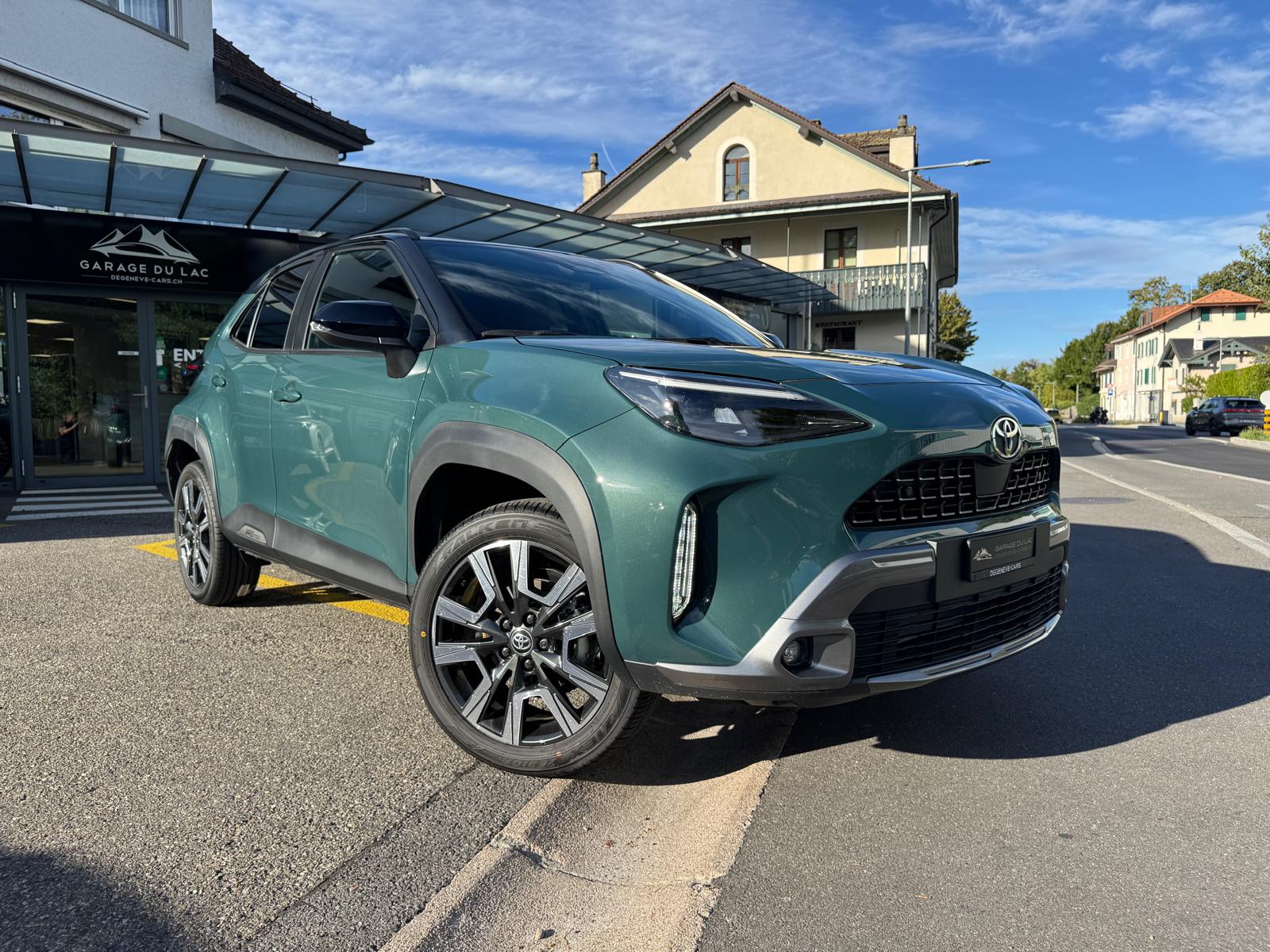 TOYOTA Yaris Cross 1.5 Premium AWDi e-CVT