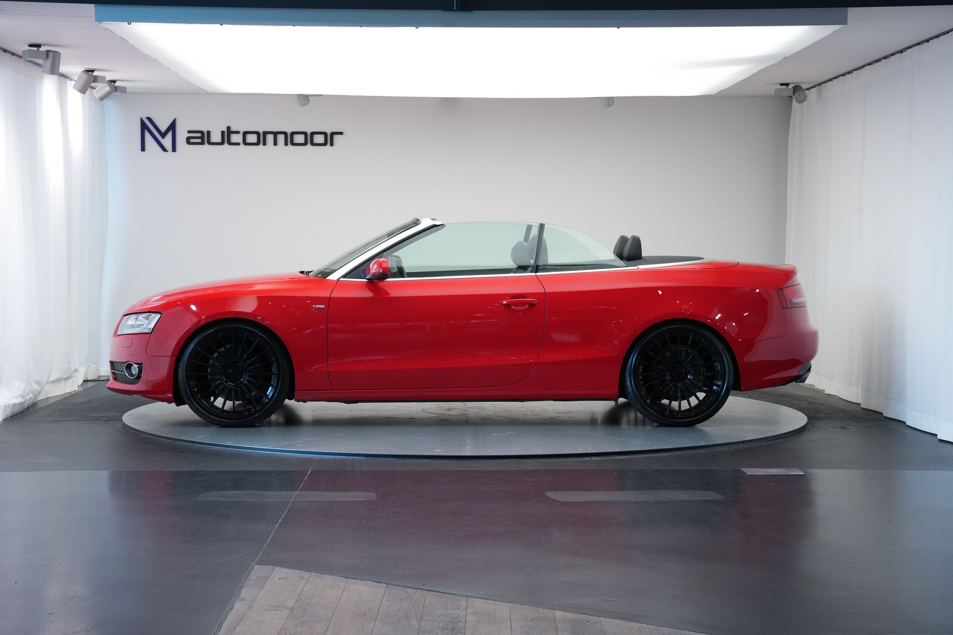 AUDI A5 Cabriolet 3.0 TDI quattro S-tronic-image-7