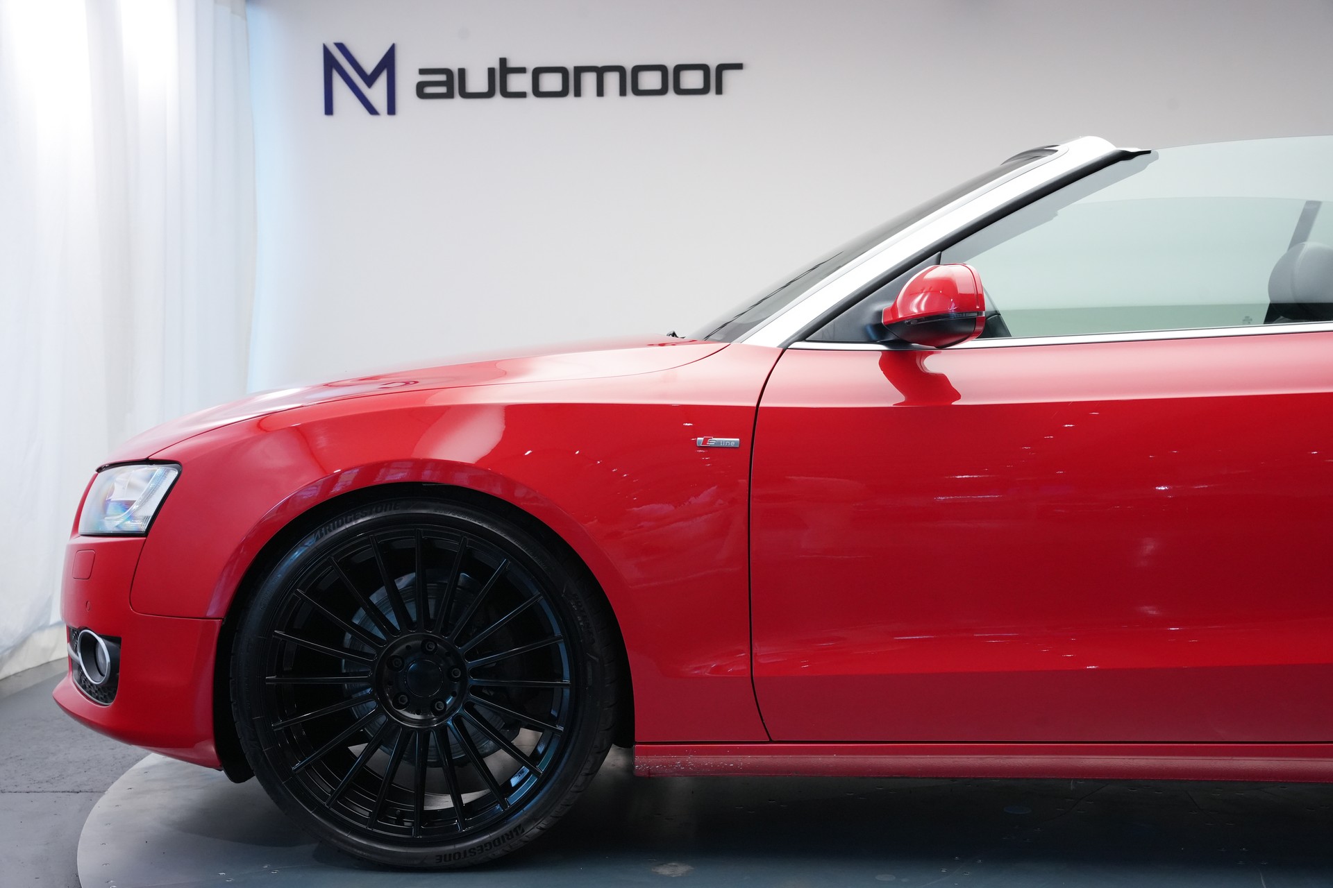 AUDI A5 Cabriolet 3.0 TDI quattro S-tronic-image-44