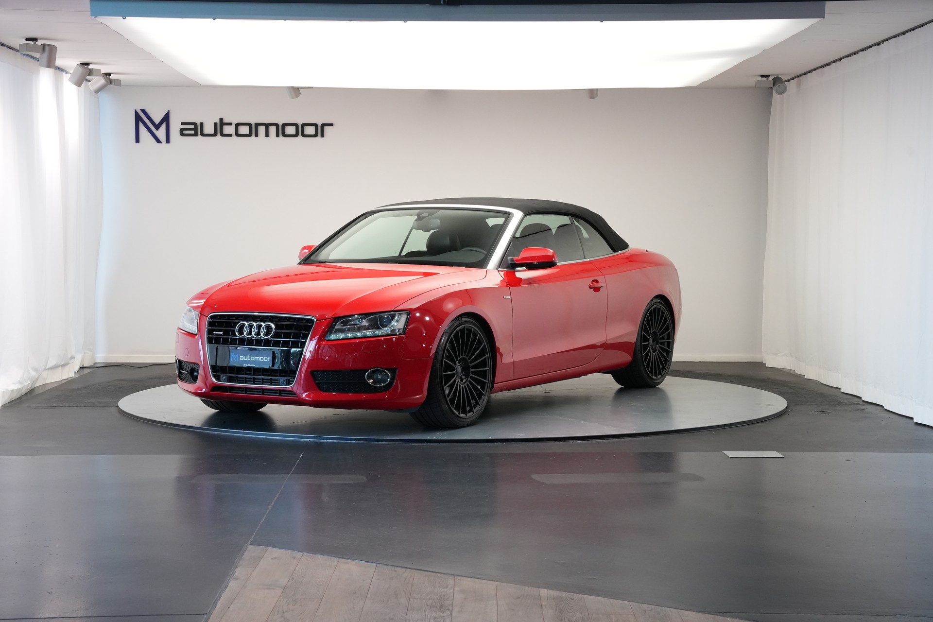 AUDI A5 Cabriolet 3.0 TDI quattro S-tronic-image-9