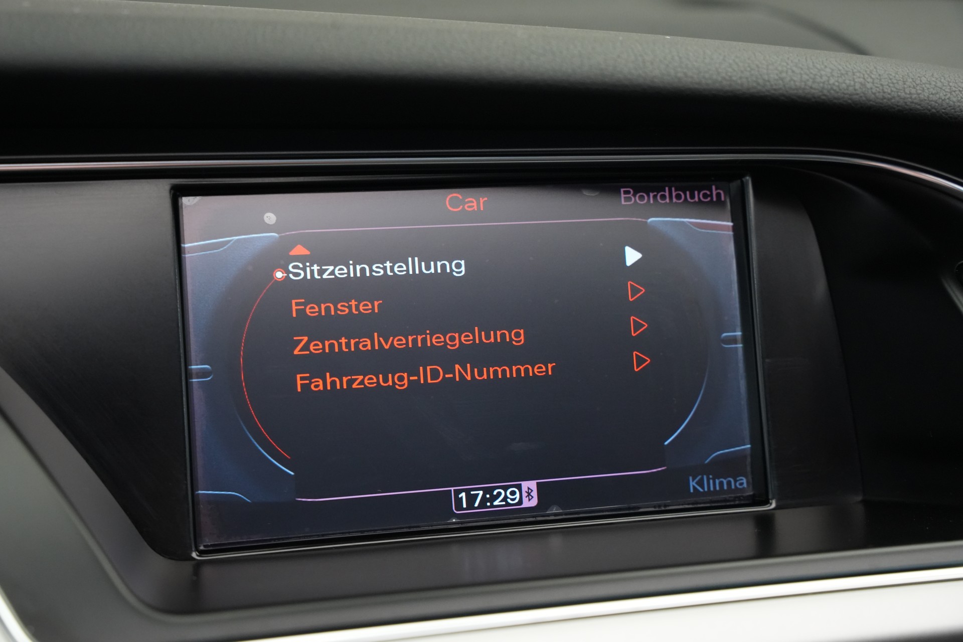 AUDI A5 Cabriolet 3.0 TDI quattro S-tronic-image-32