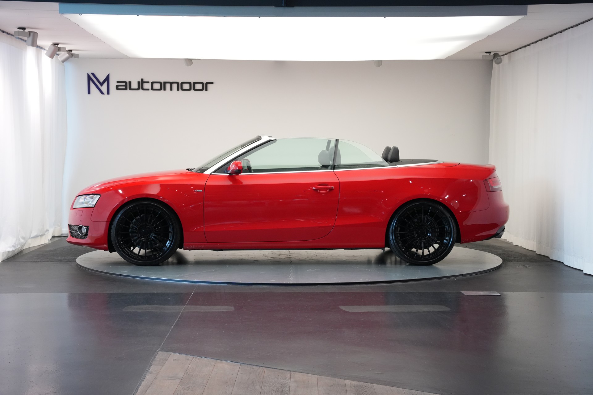 AUDI A5 Cabriolet 3.0 TDI quattro S-tronic-image-7